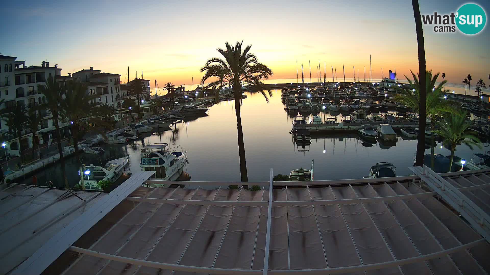 Puerto de la Duquesa webcam – Marina