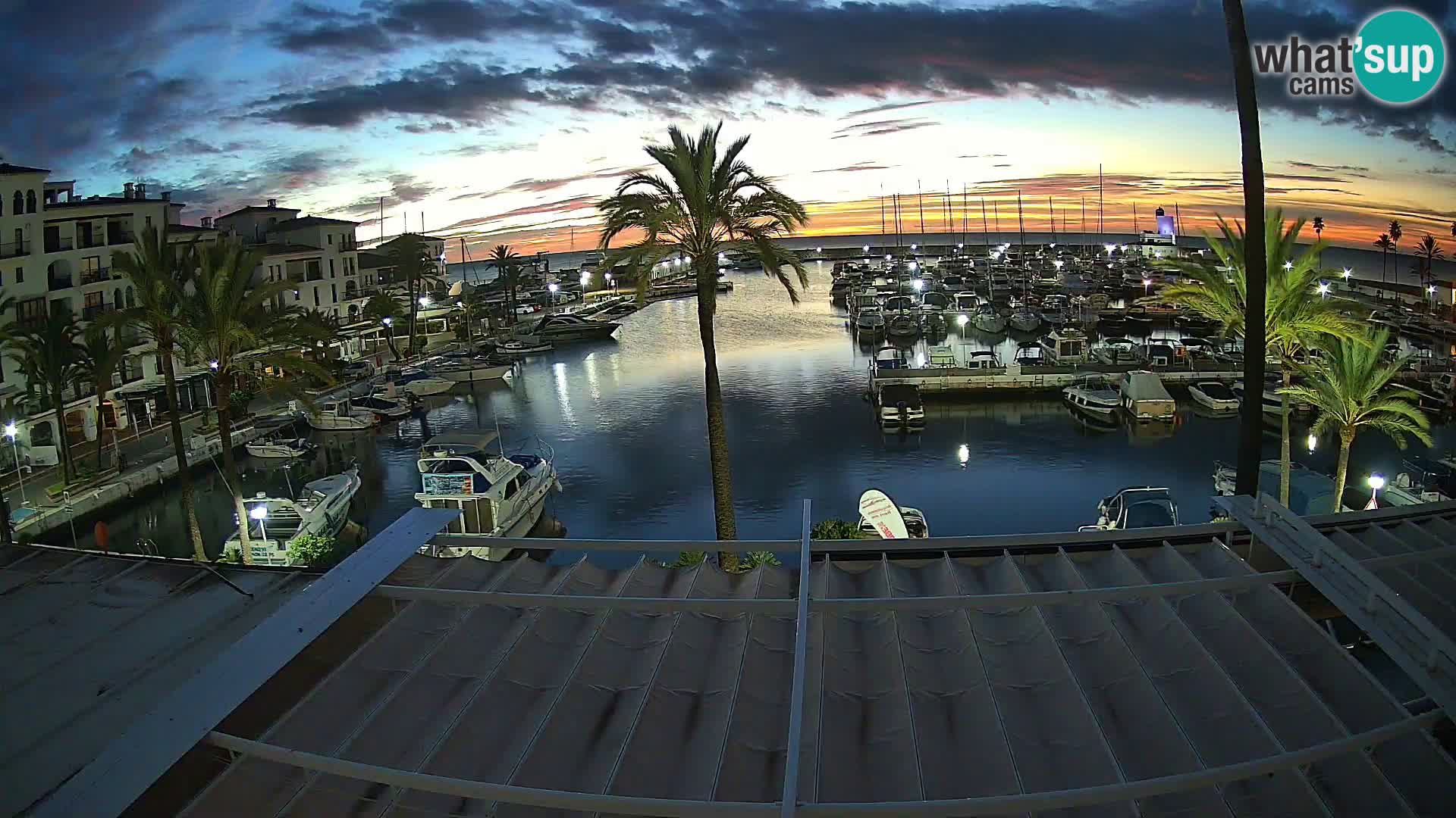 Puerto de la Duquesa webcam – Marina