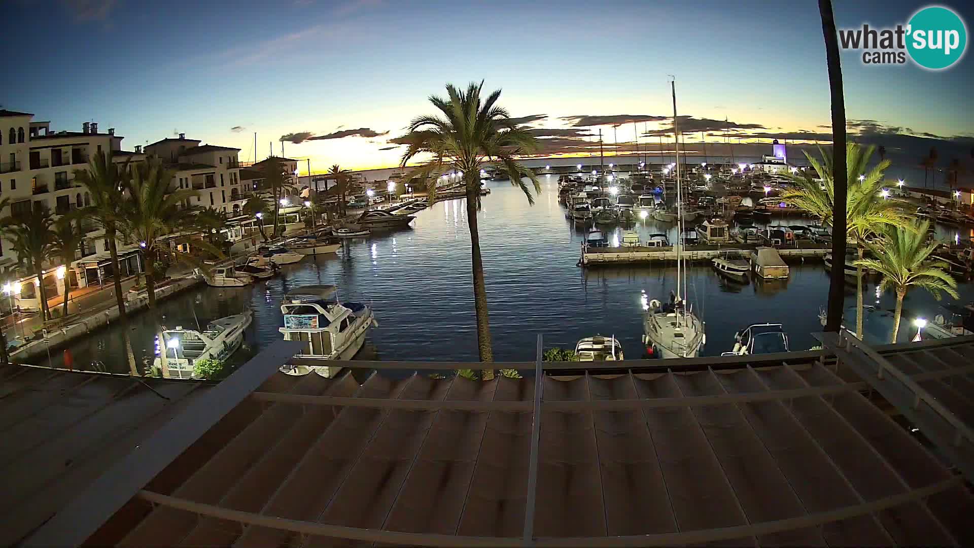 Puerto de la Duquesa webcam – Marina