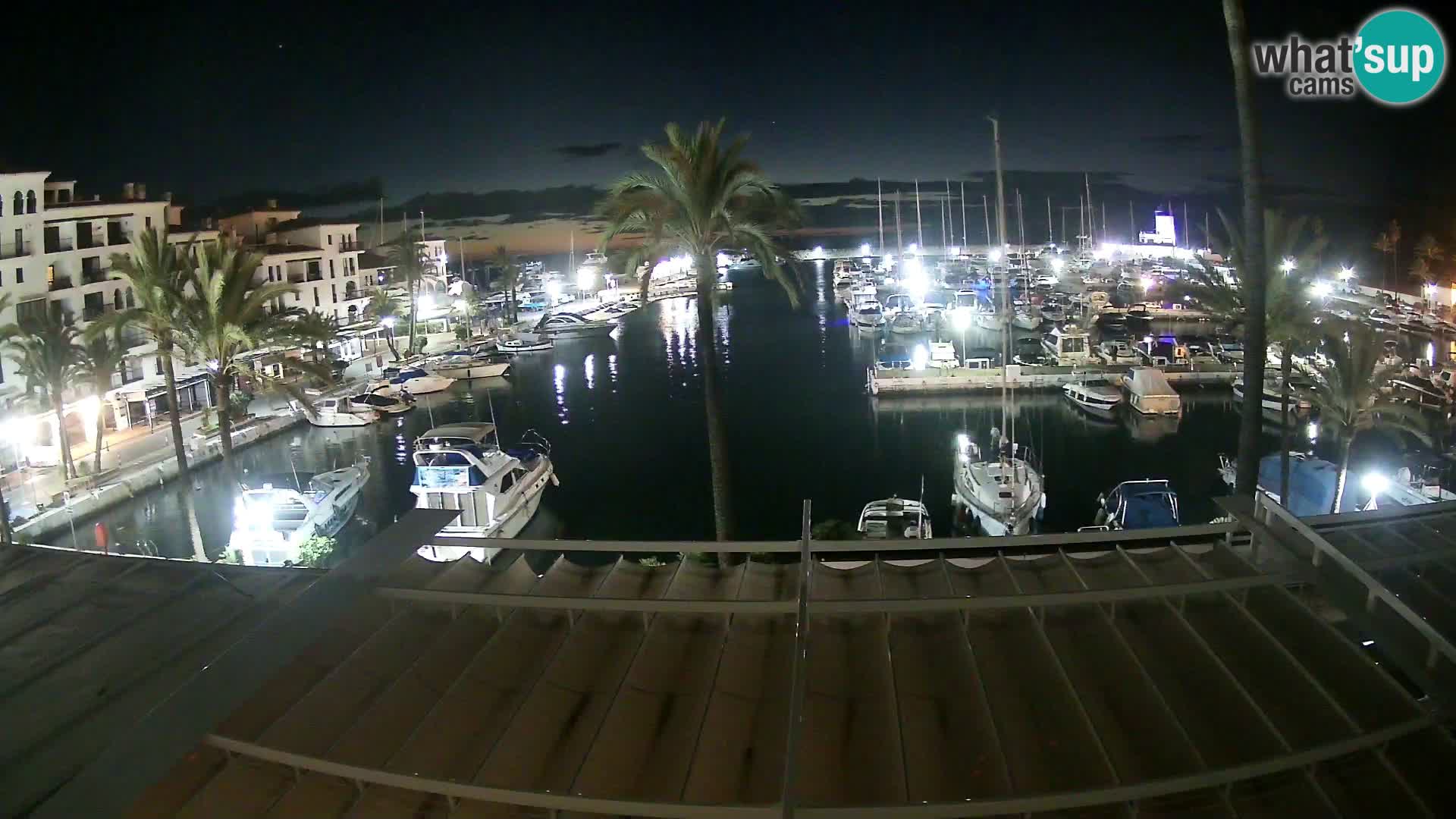 Live webcam Puerto de la Duquesa – Marina