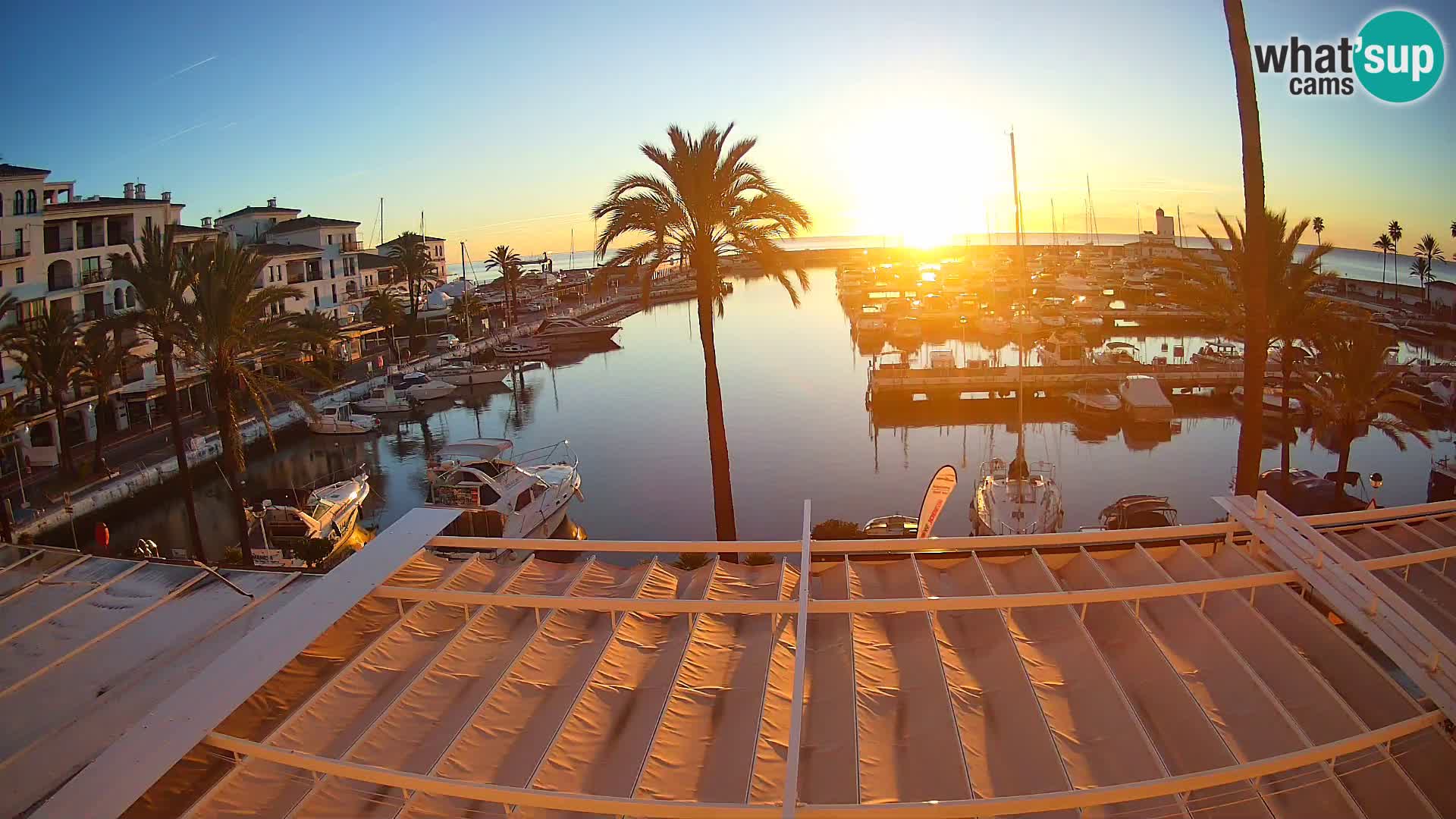 Spletna kamera Puerto de la Duquesa – Marina