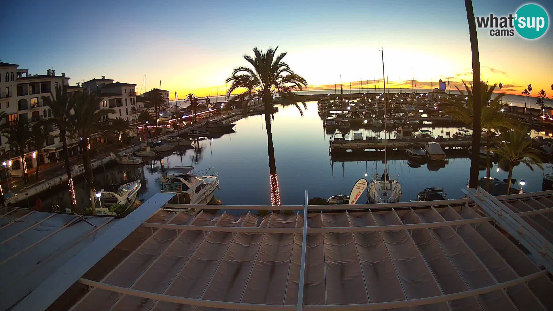 Puerto de la Duquesa webcam – Marina