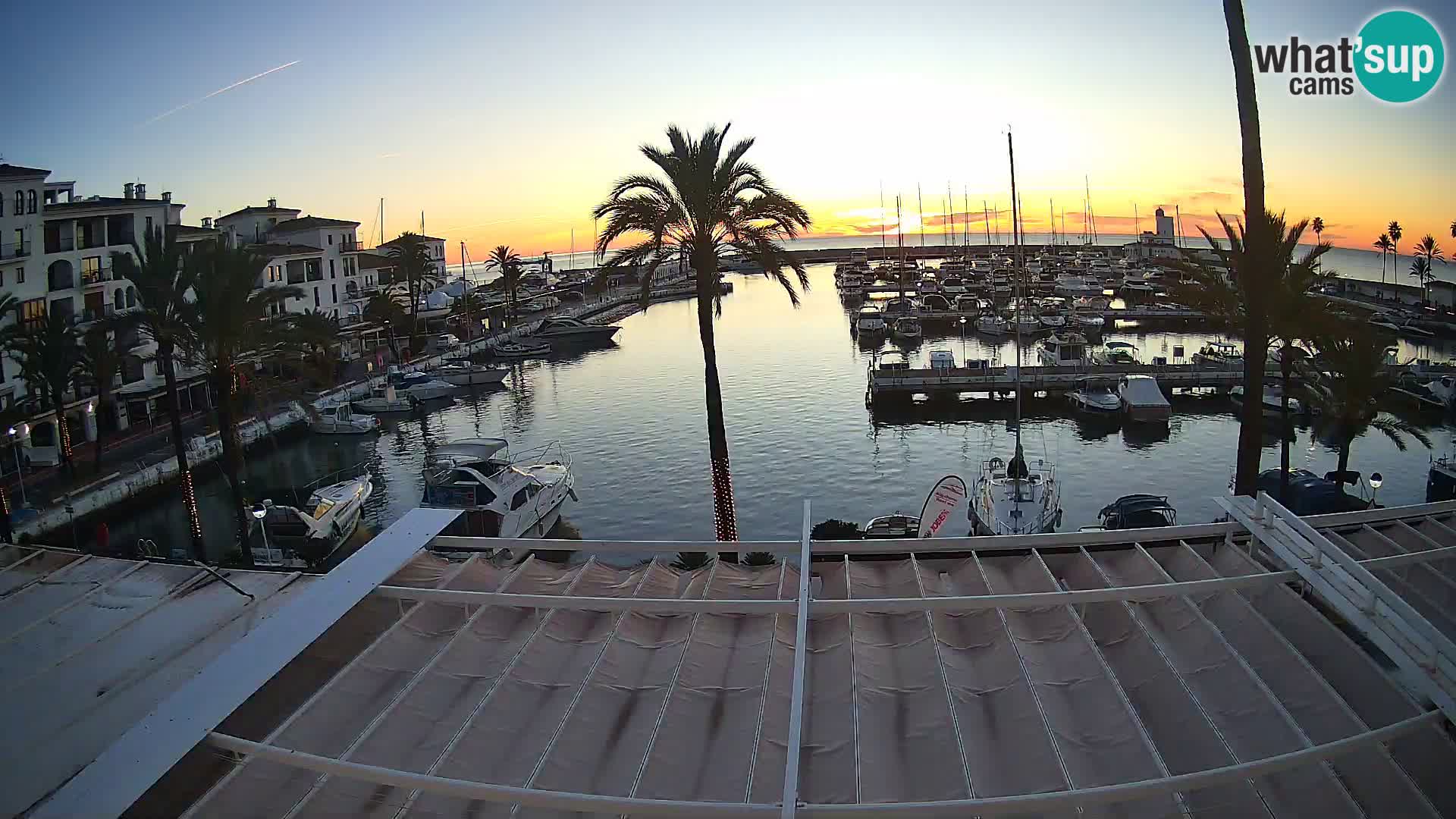 Puerto de la Duquesa webcam – Marina
