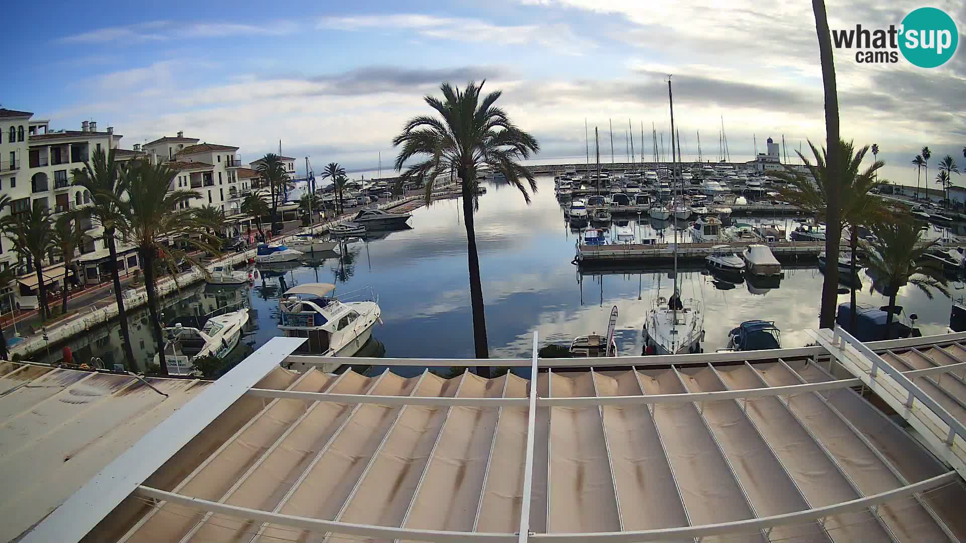 Puerto de la Duquesa webcam – Marina
