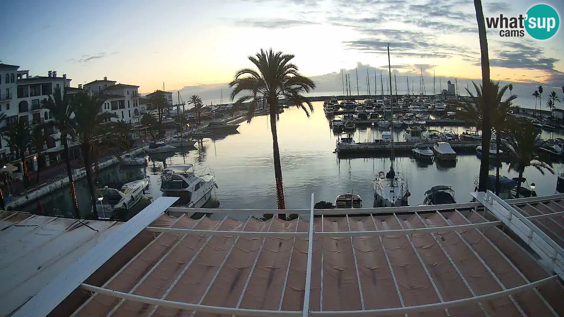Live webcam Puerto de la Duquesa – Marina