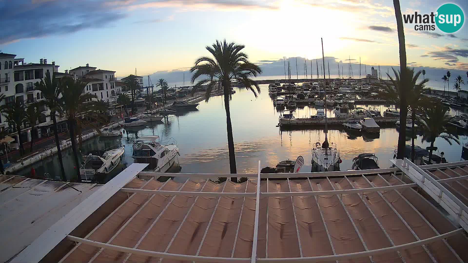 Puerto de la Duquesa webcam – Marina