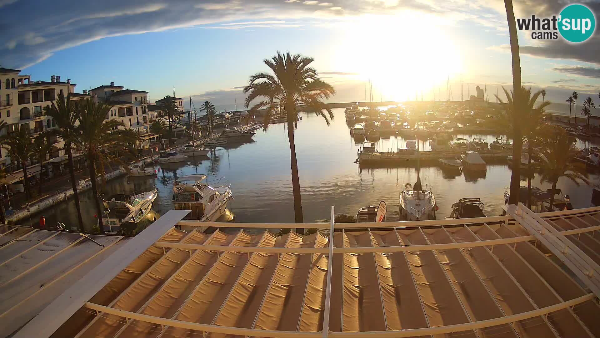 Puerto de la Duquesa webcam – Marina