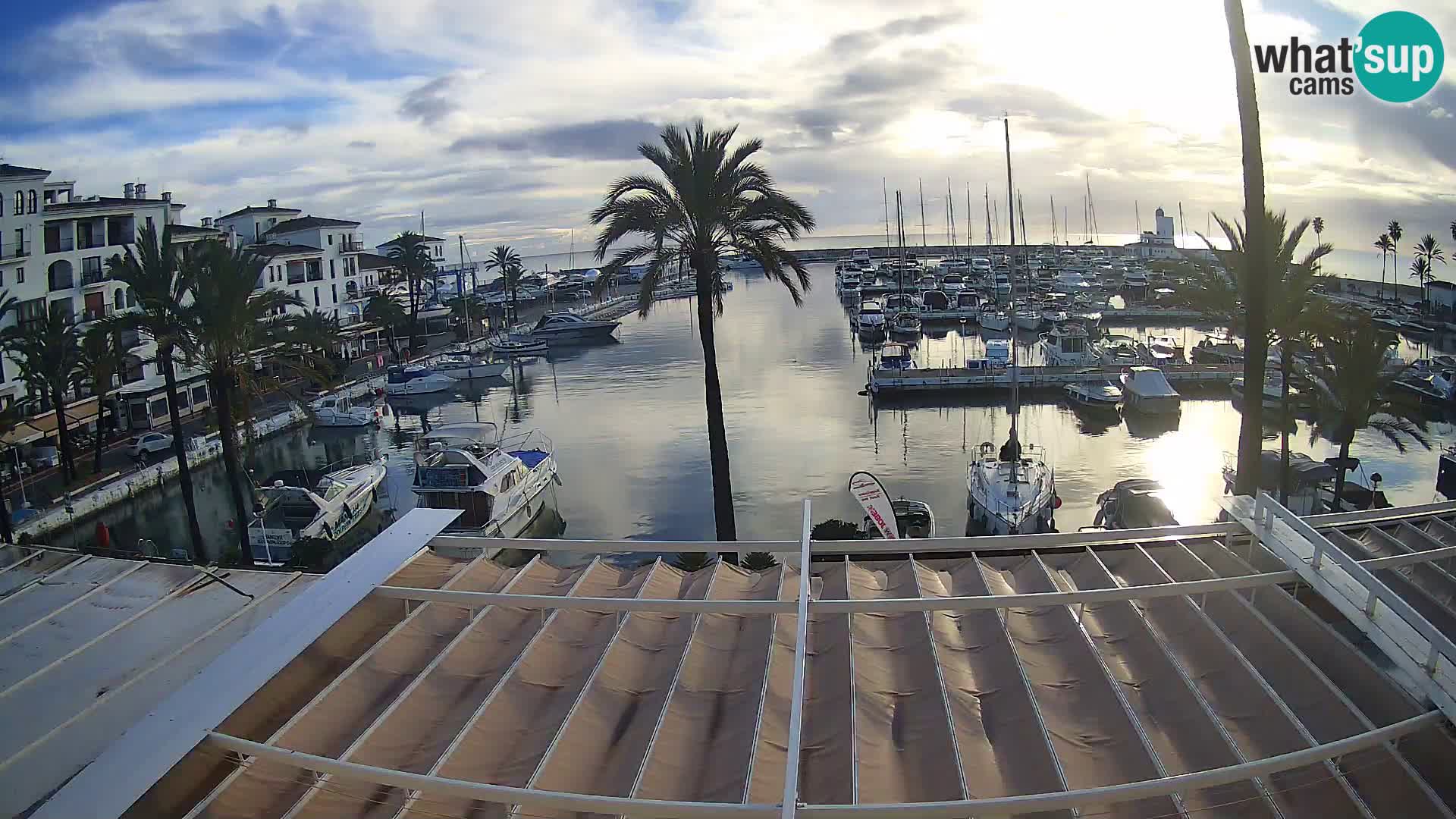 Puerto de la Duquesa webcam – Marina