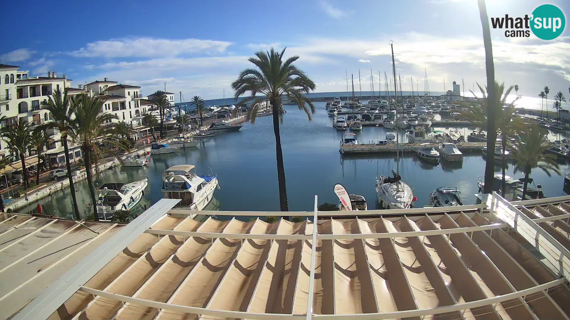 Live webcam Puerto de la Duquesa – Marina