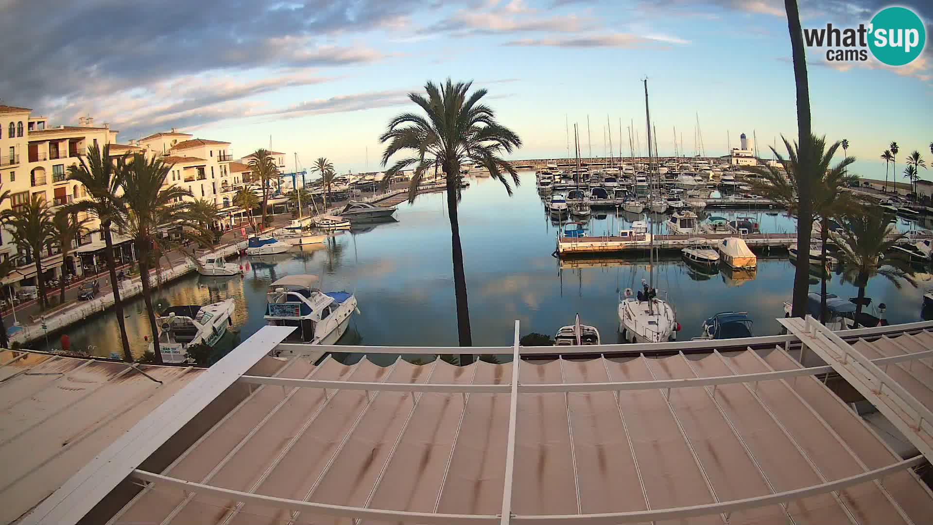 Spletna kamera Puerto de la Duquesa – Marina