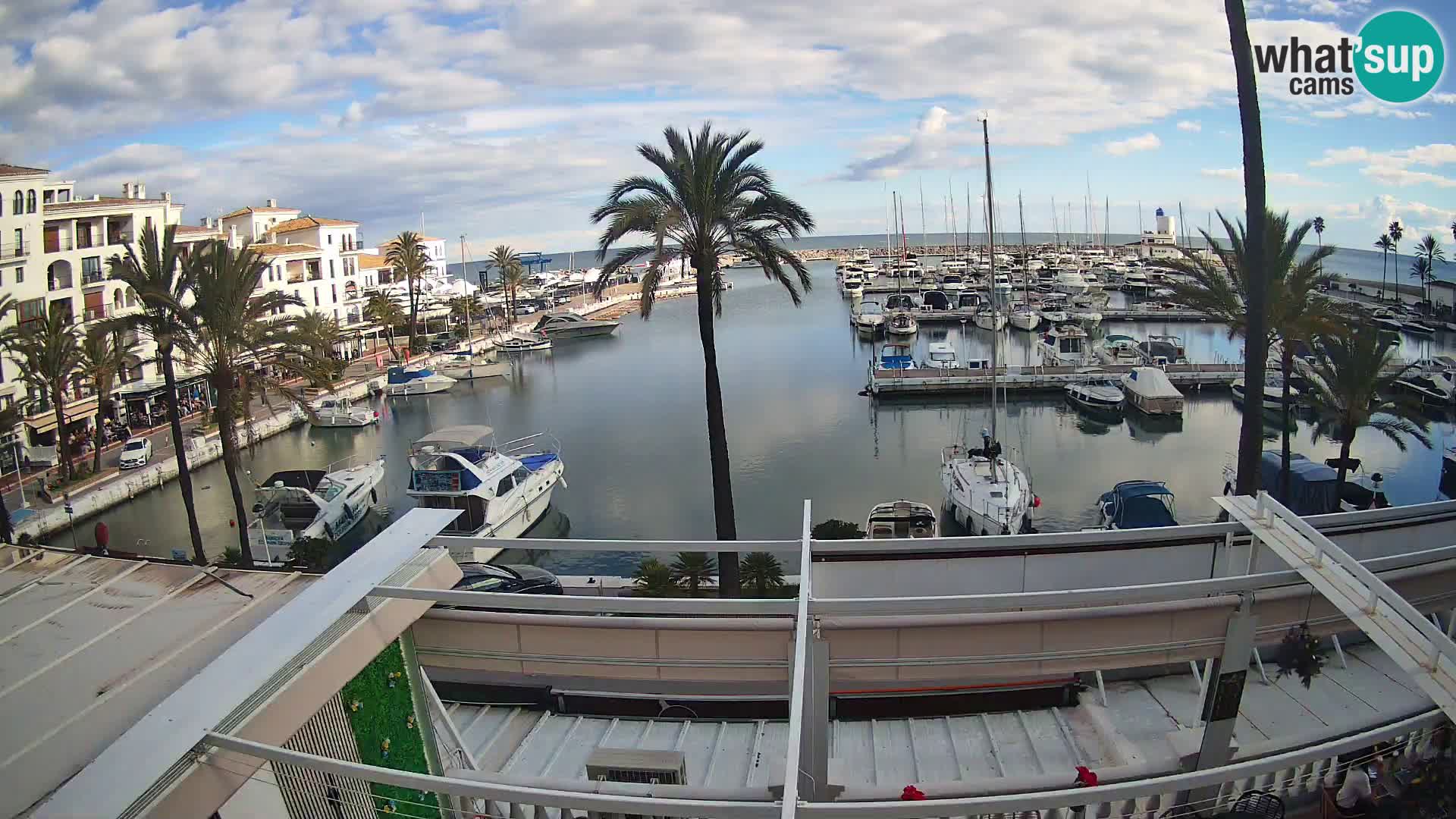 Live webcam Puerto de la Duquesa – Marina