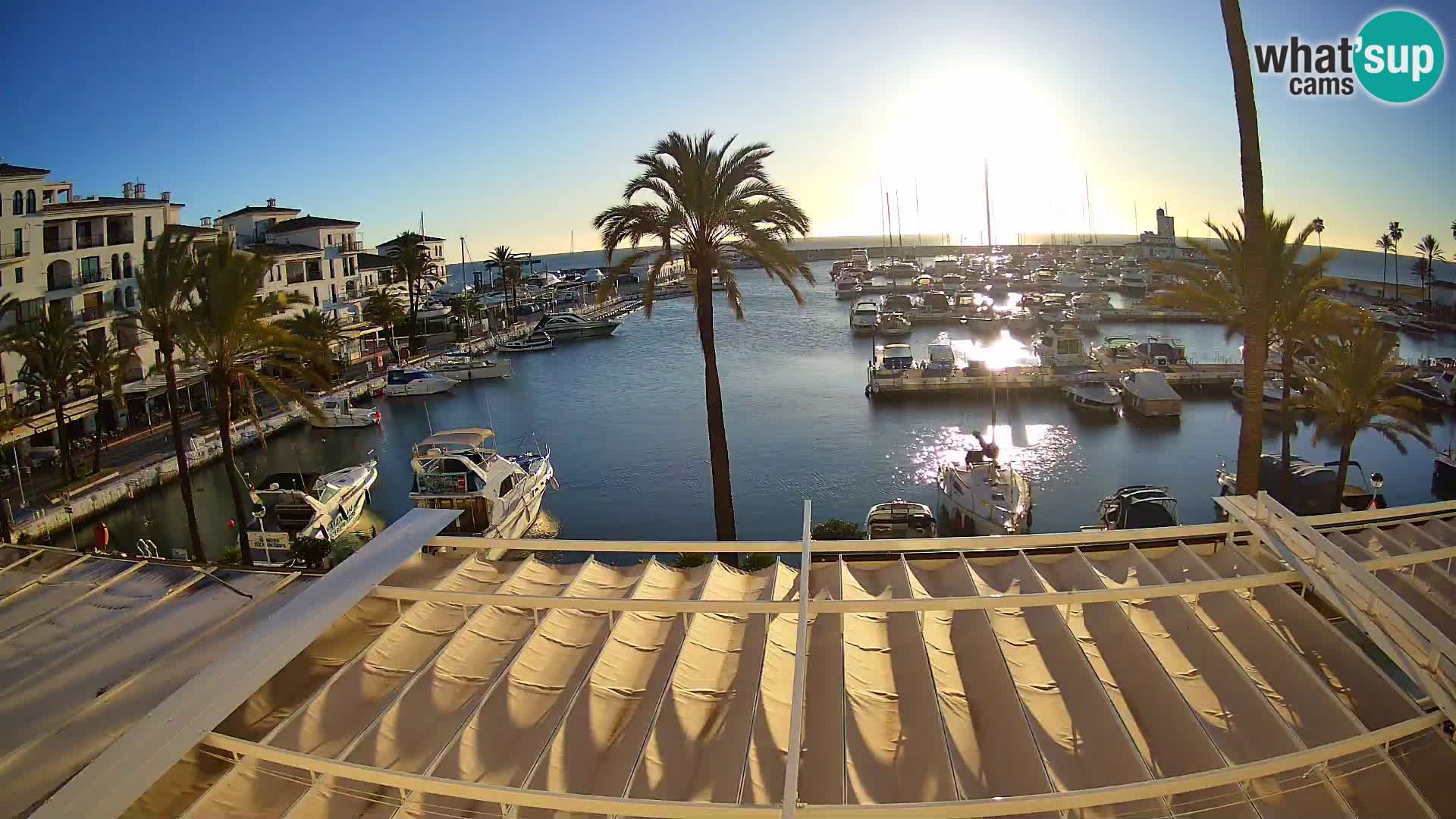 Live webcam Puerto de la Duquesa – Marina