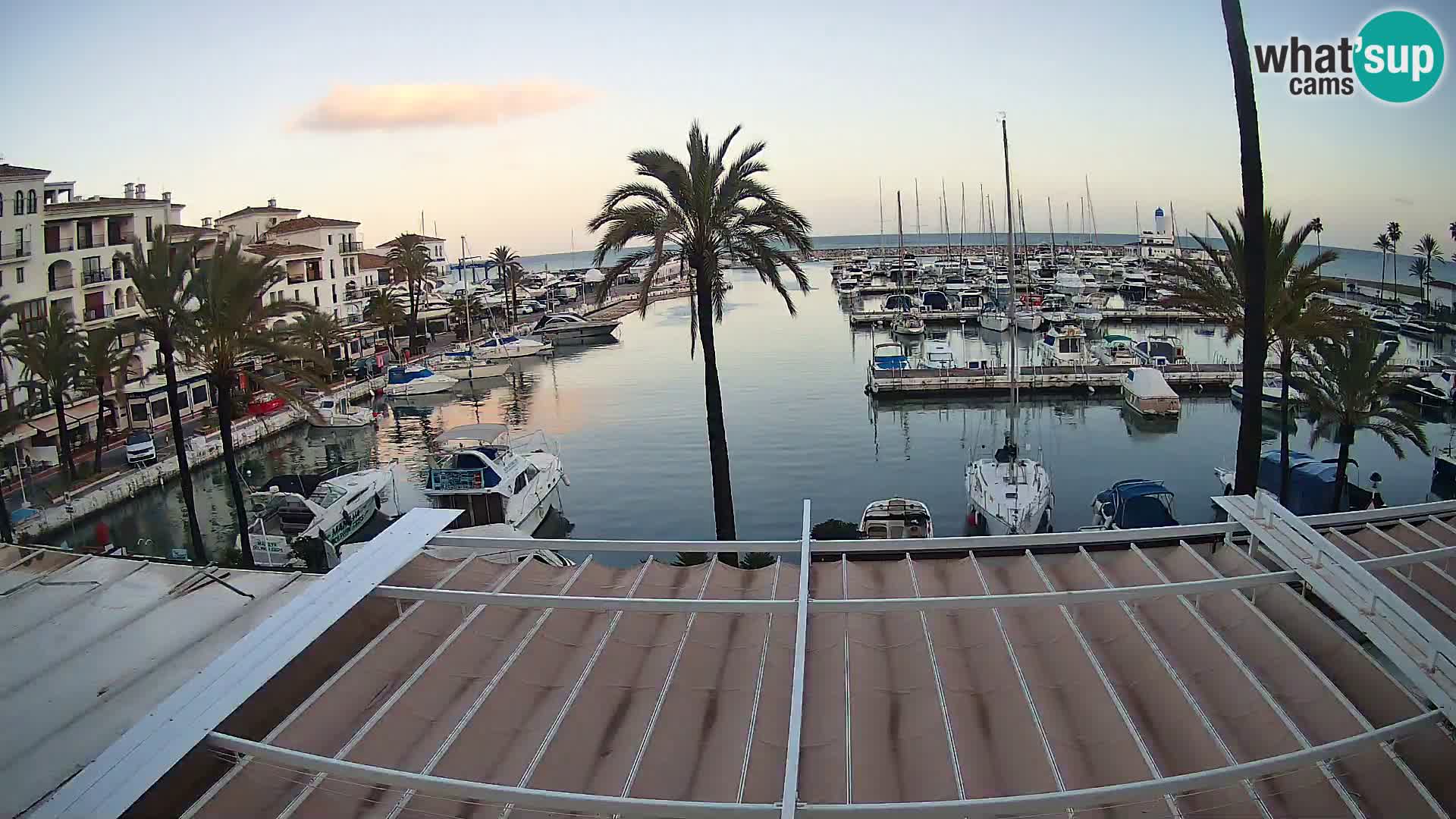 Puerto de la Duquesa webcam – Marina