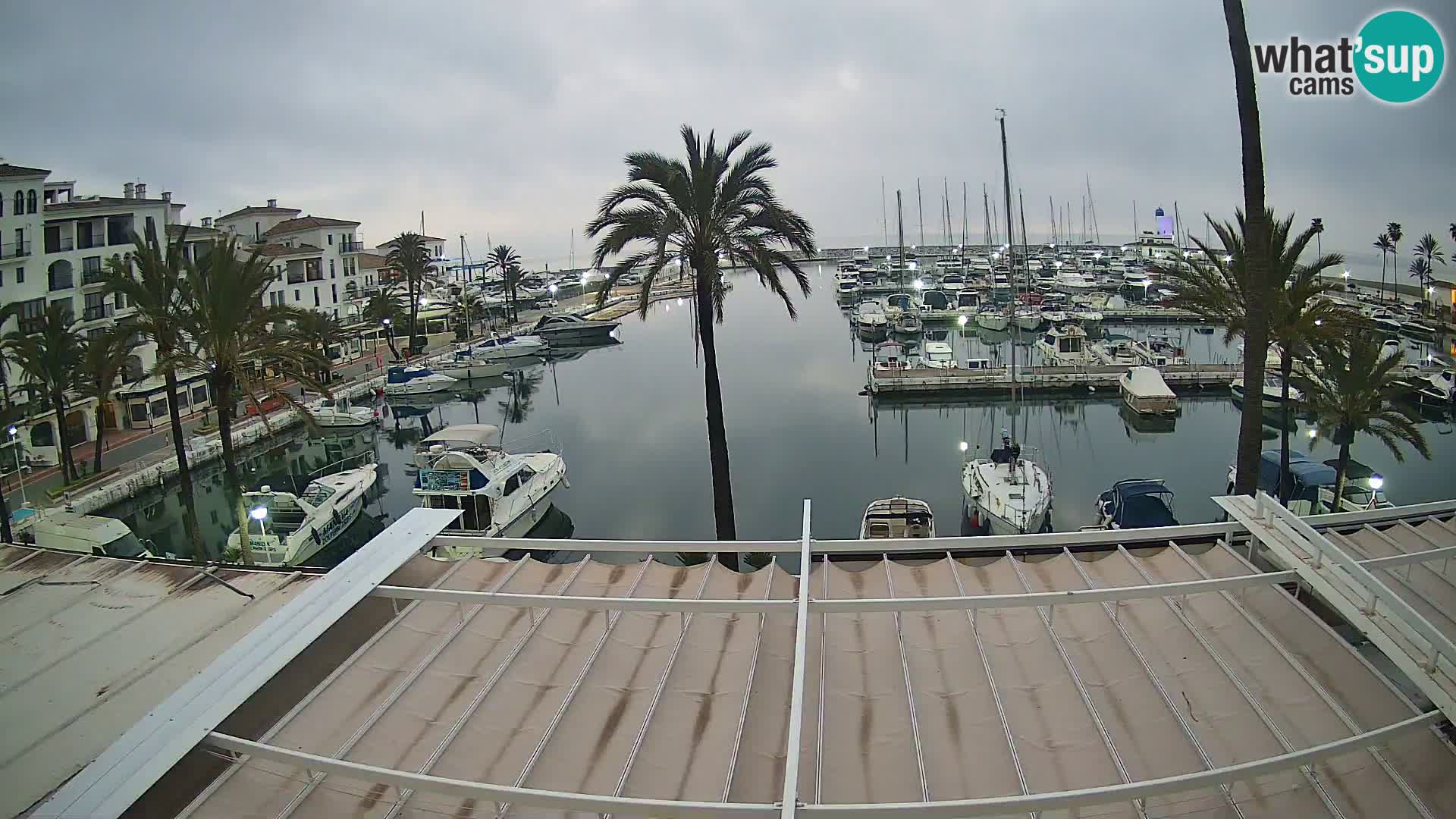 Spletna kamera Puerto de la Duquesa – Marina