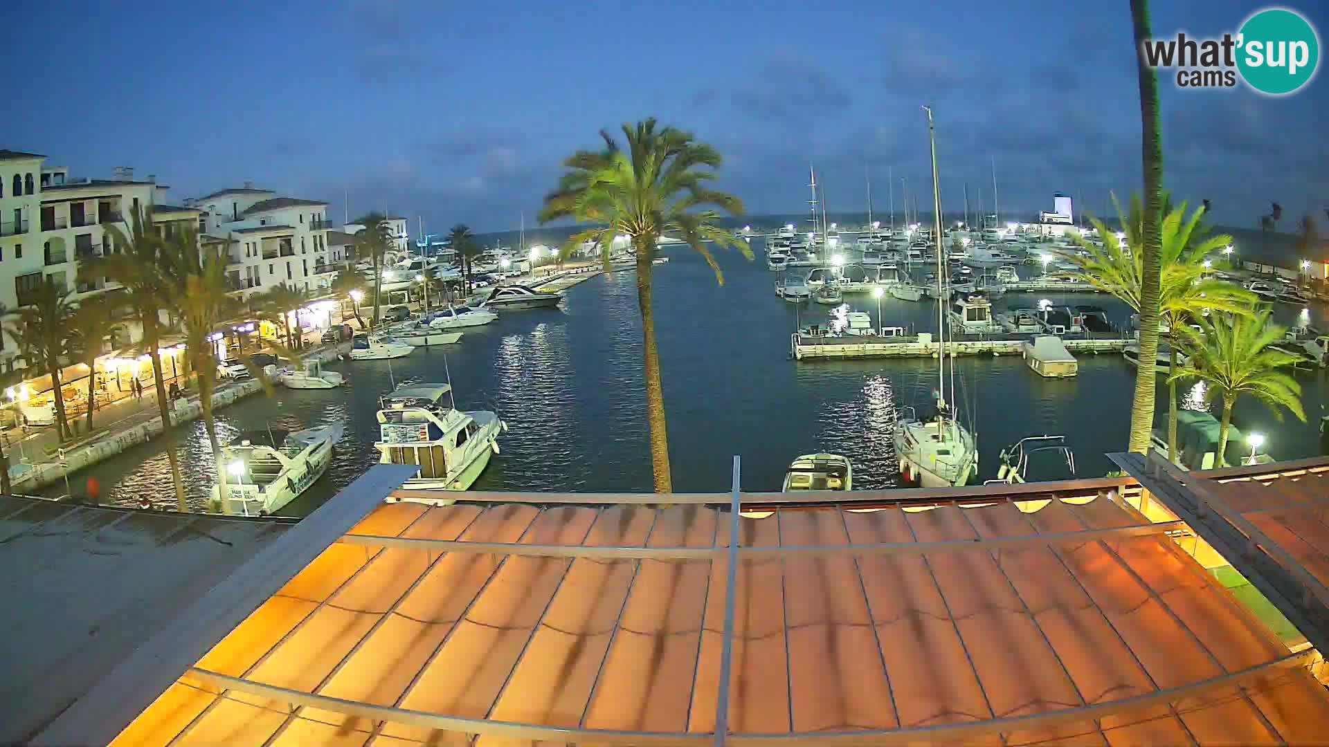 Live webcam Puerto de la Duquesa – Marina