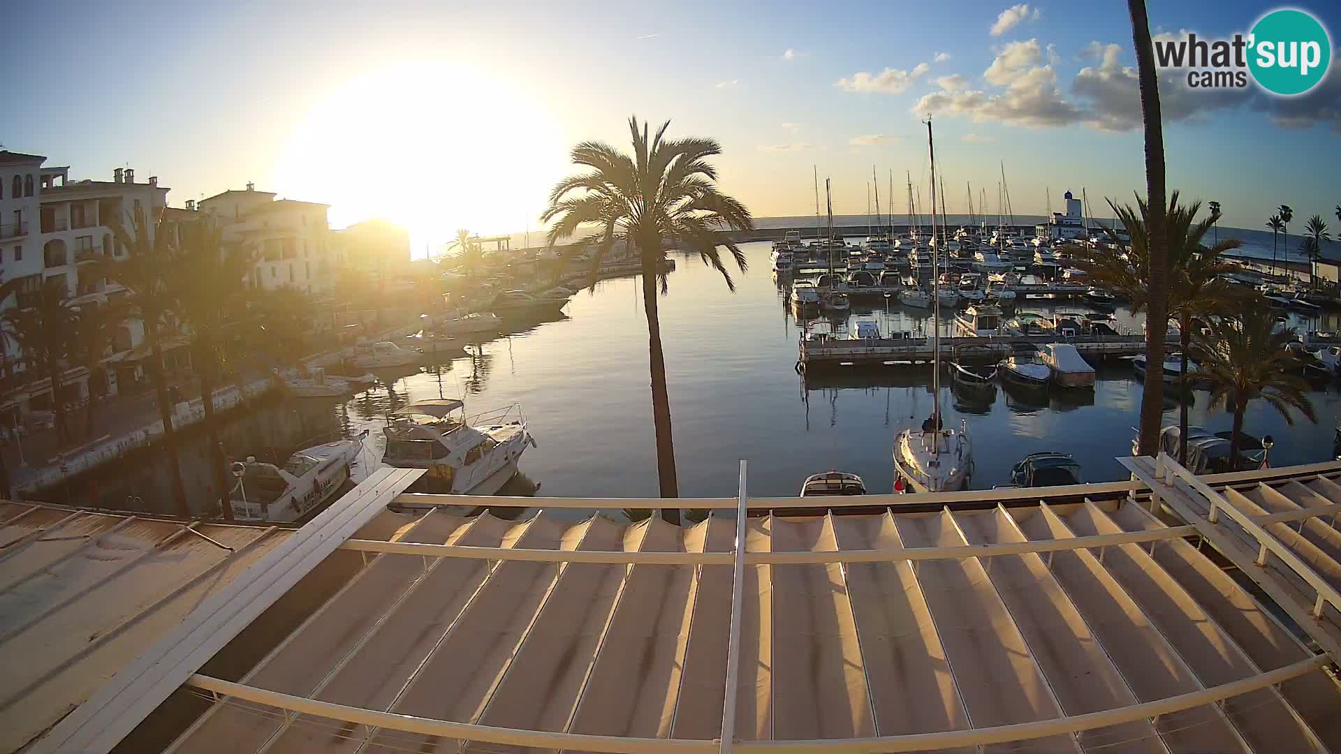Live webcam Puerto de la Duquesa – Marina