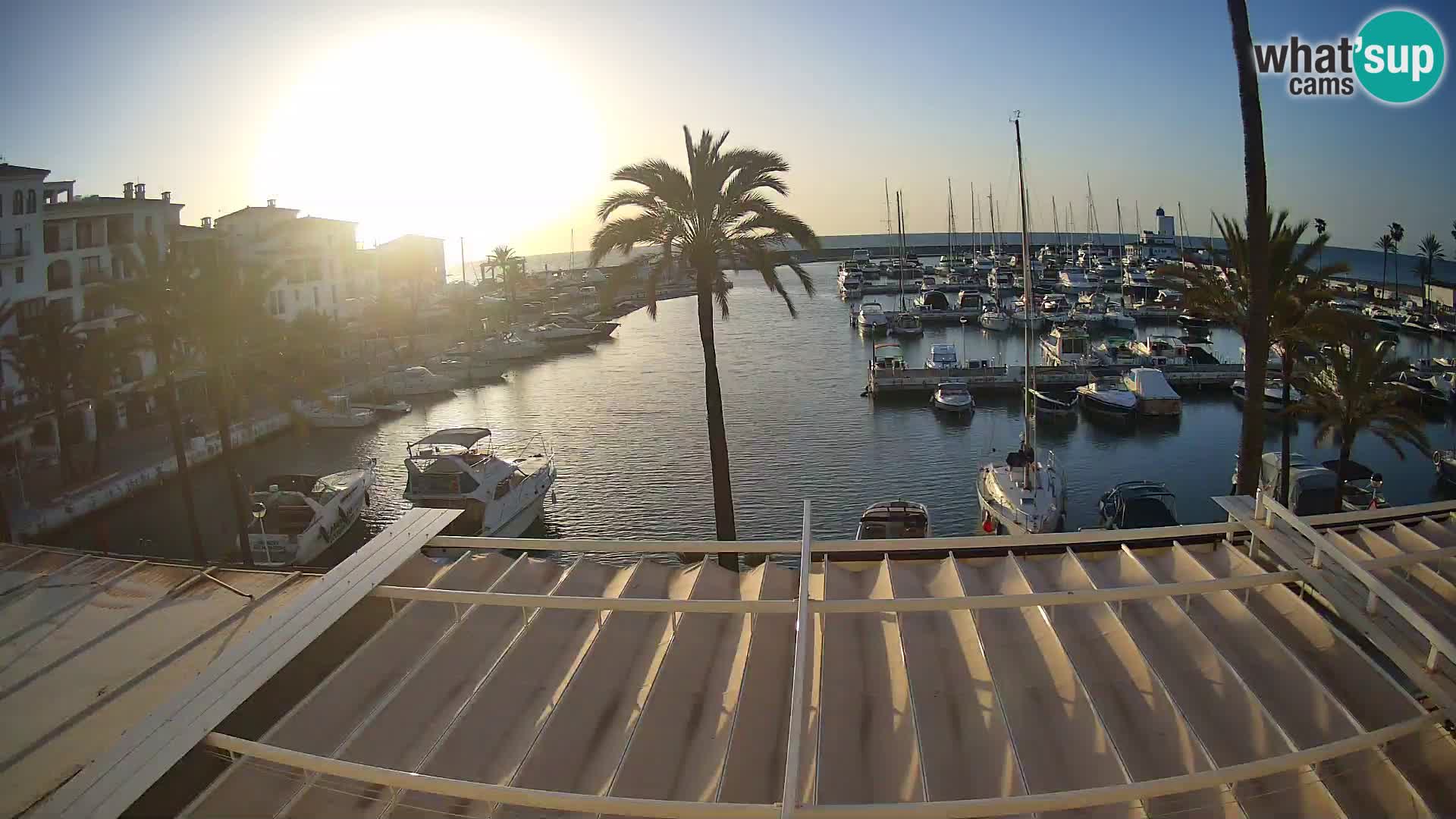 Live webcam Puerto de la Duquesa – Marina