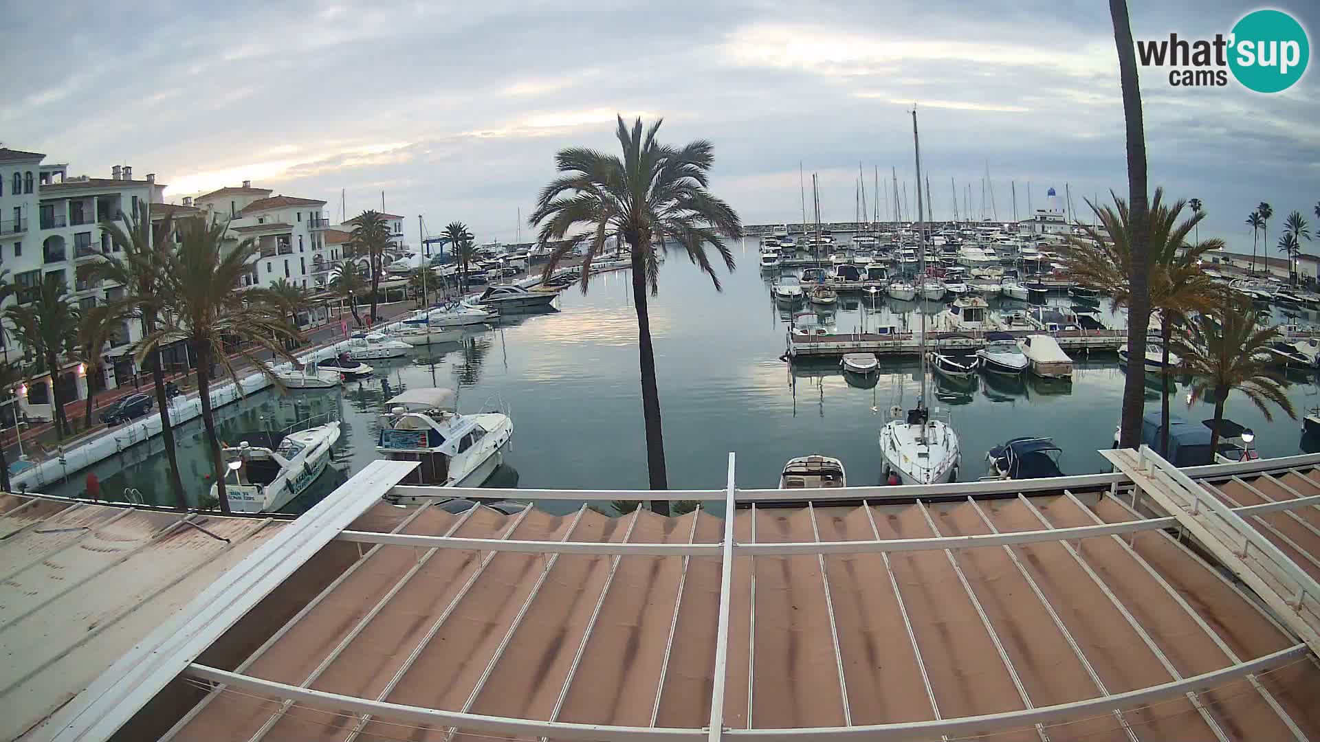 Puerto de la Duquesa webcam – Marina