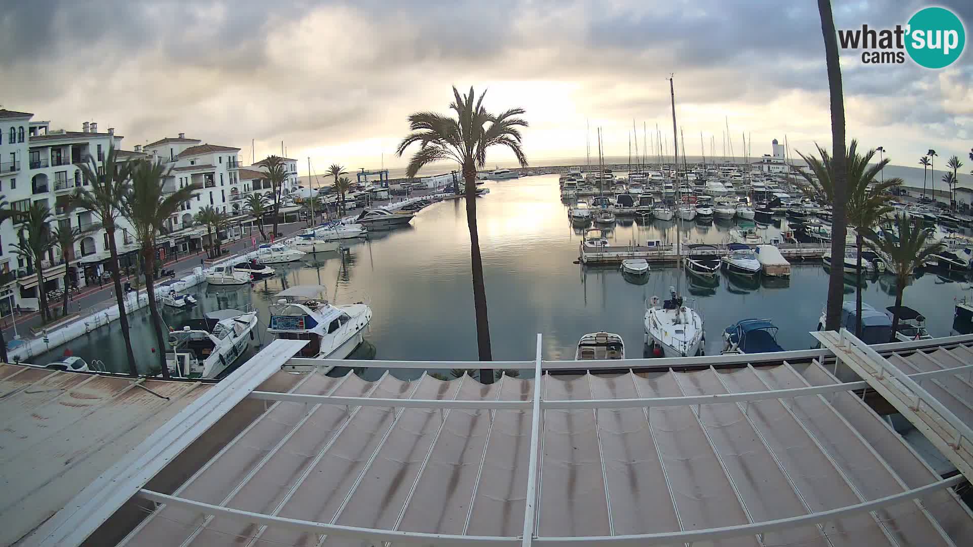 Spletna kamera Puerto de la Duquesa – Marina