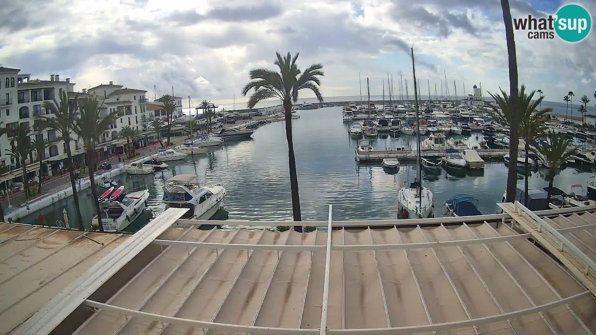 Live webcam Puerto de la Duquesa – Marina
