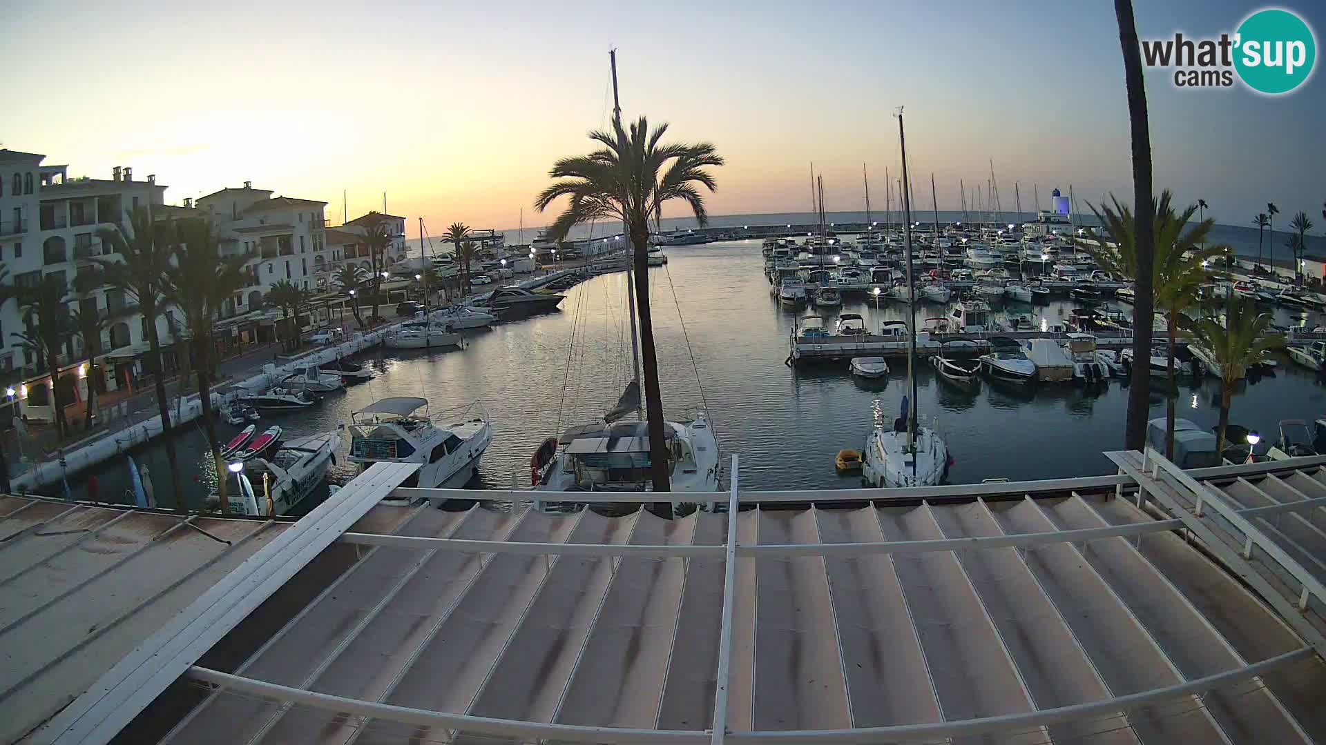 Puerto de la Duquesa webcam – Marina