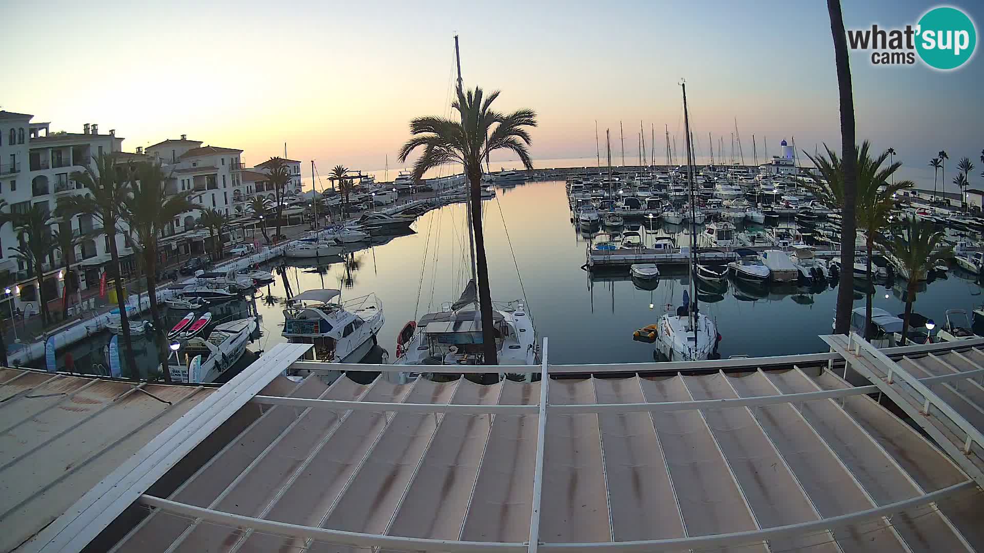 Puerto de la Duquesa webcam – Marina