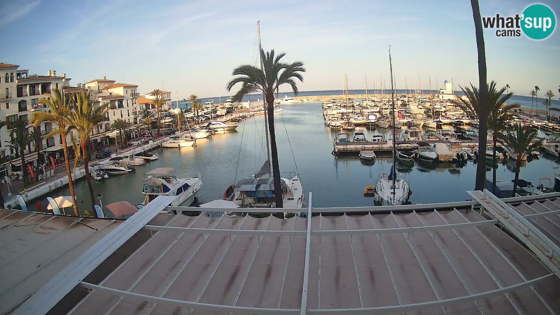 Live webcam Puerto de la Duquesa – Marina