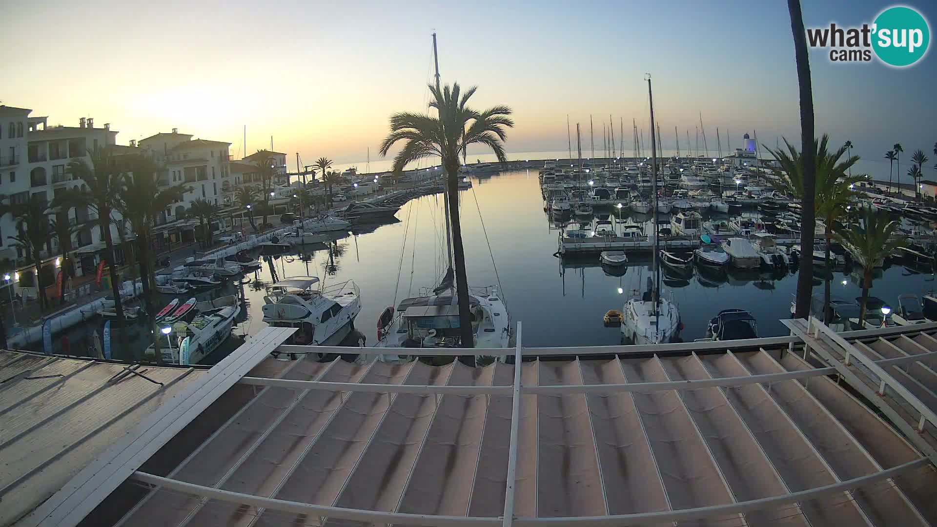 Spletna kamera Puerto de la Duquesa – Marina
