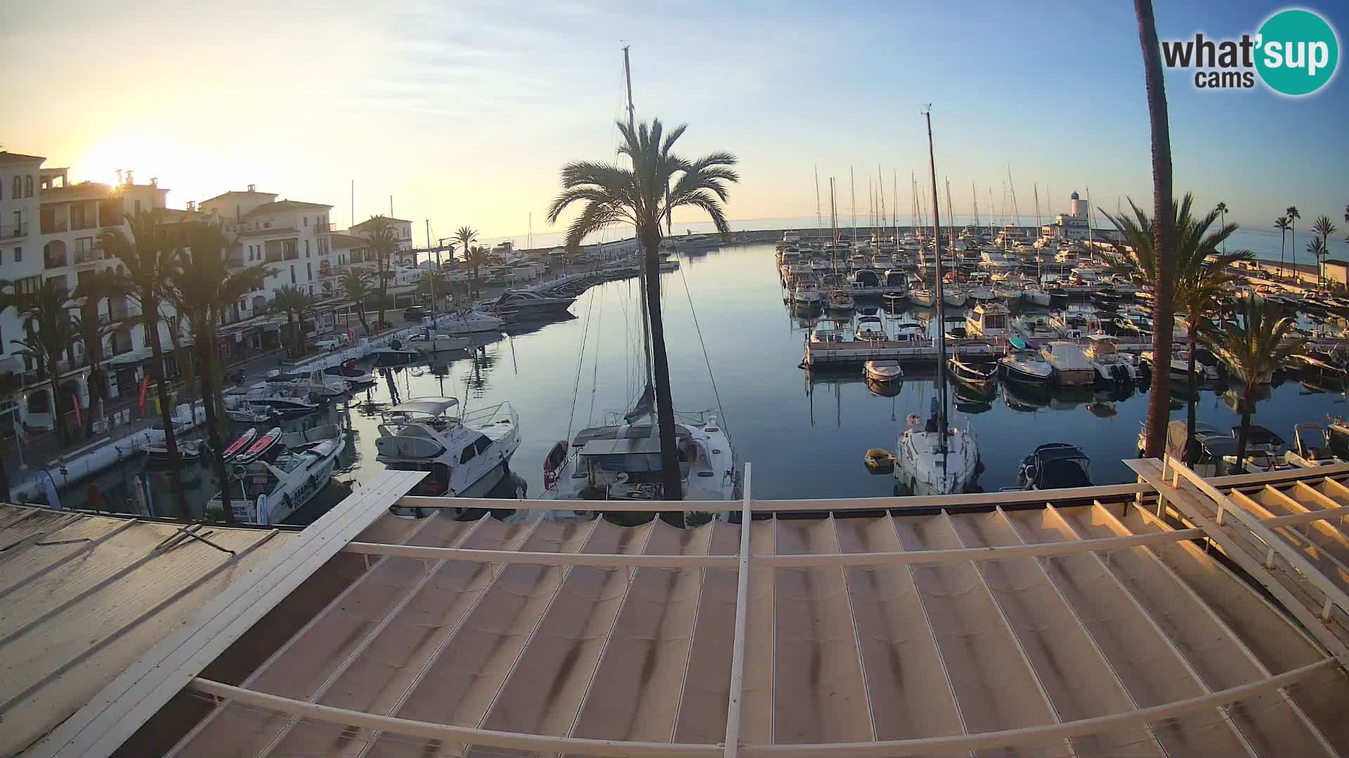 Live webcam Puerto de la Duquesa – Marina