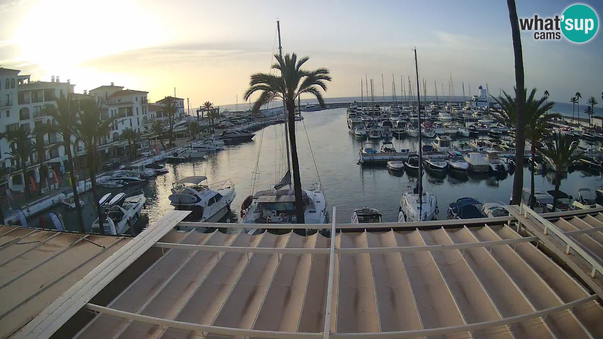 Spletna kamera Puerto de la Duquesa – Marina