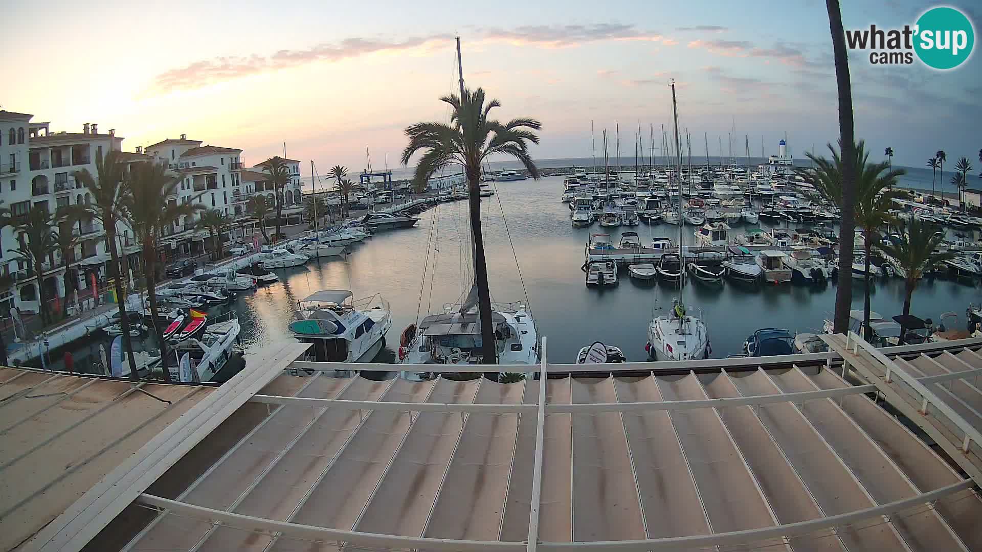 Live webcam Puerto de la Duquesa – Marina