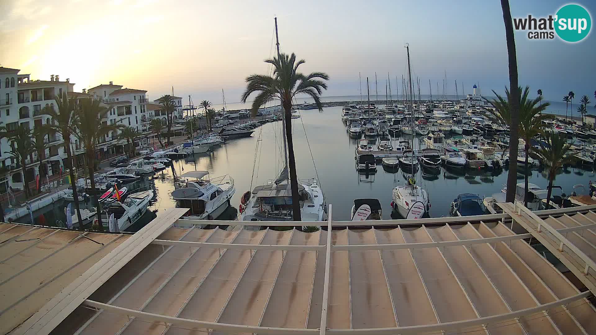 Live webcam Puerto de la Duquesa – Marina