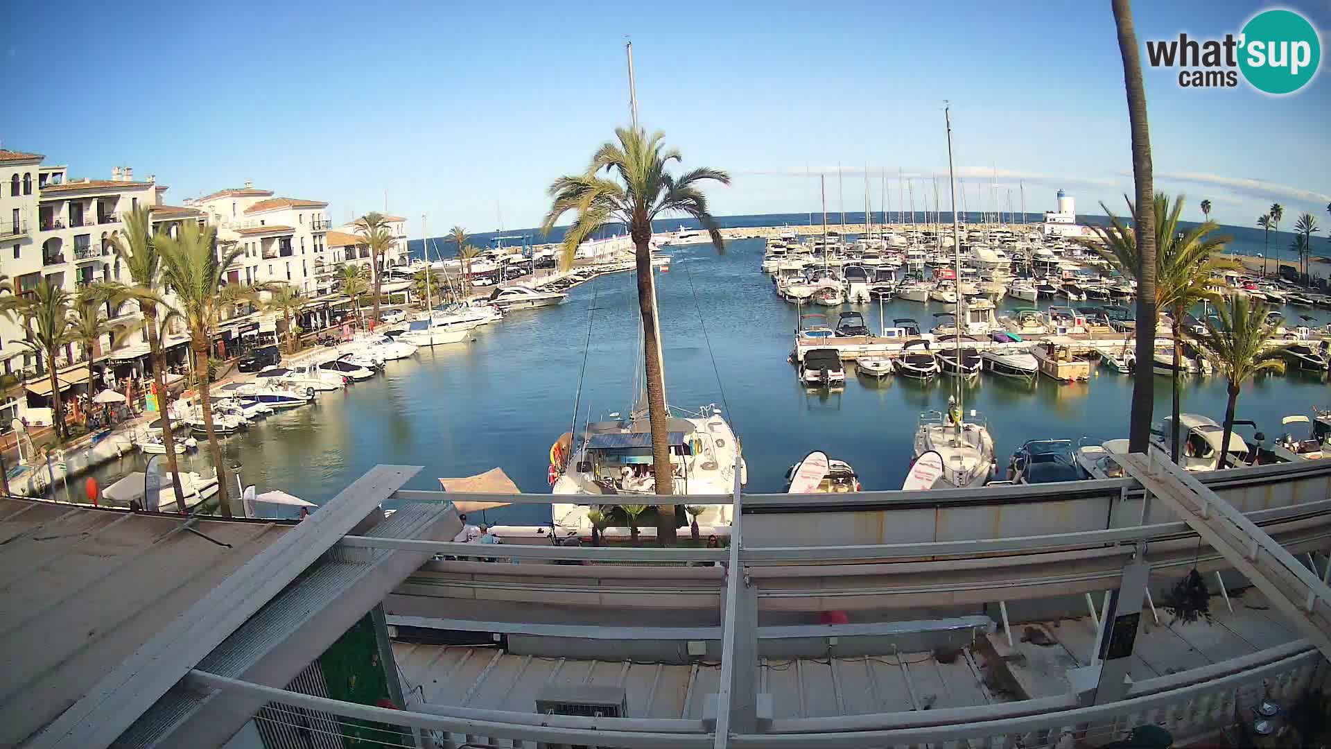 Live webcam Puerto de la Duquesa – Marina