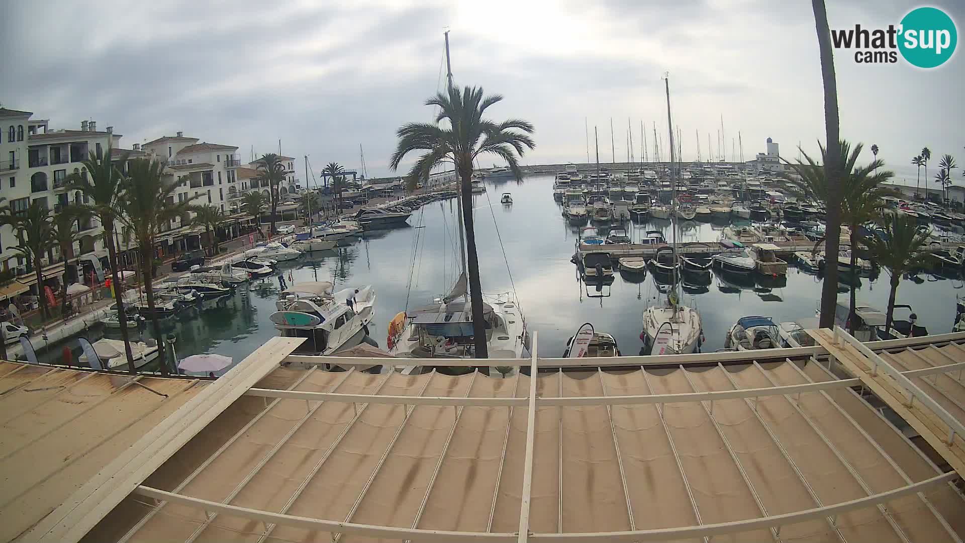 Live webcam Puerto de la Duquesa – Marina