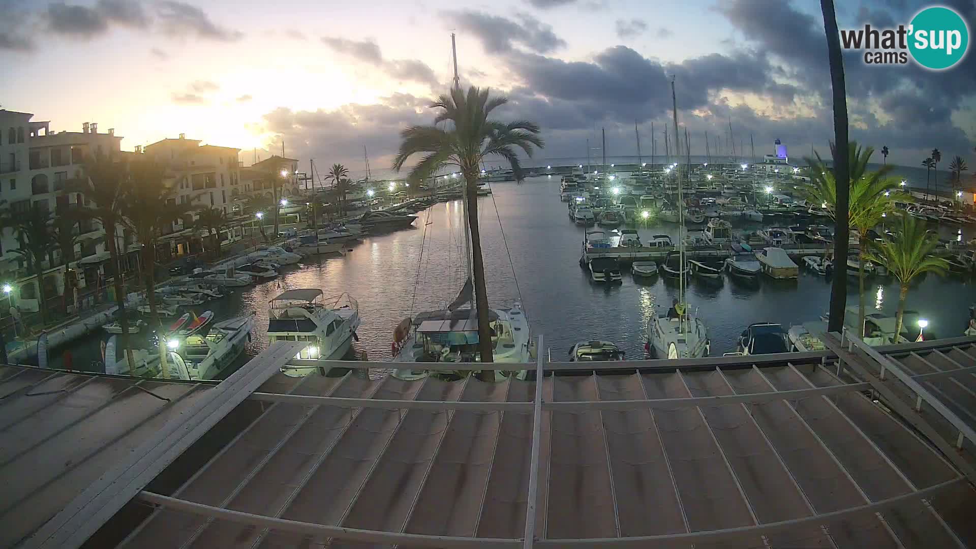 Spletna kamera Puerto de la Duquesa – Marina