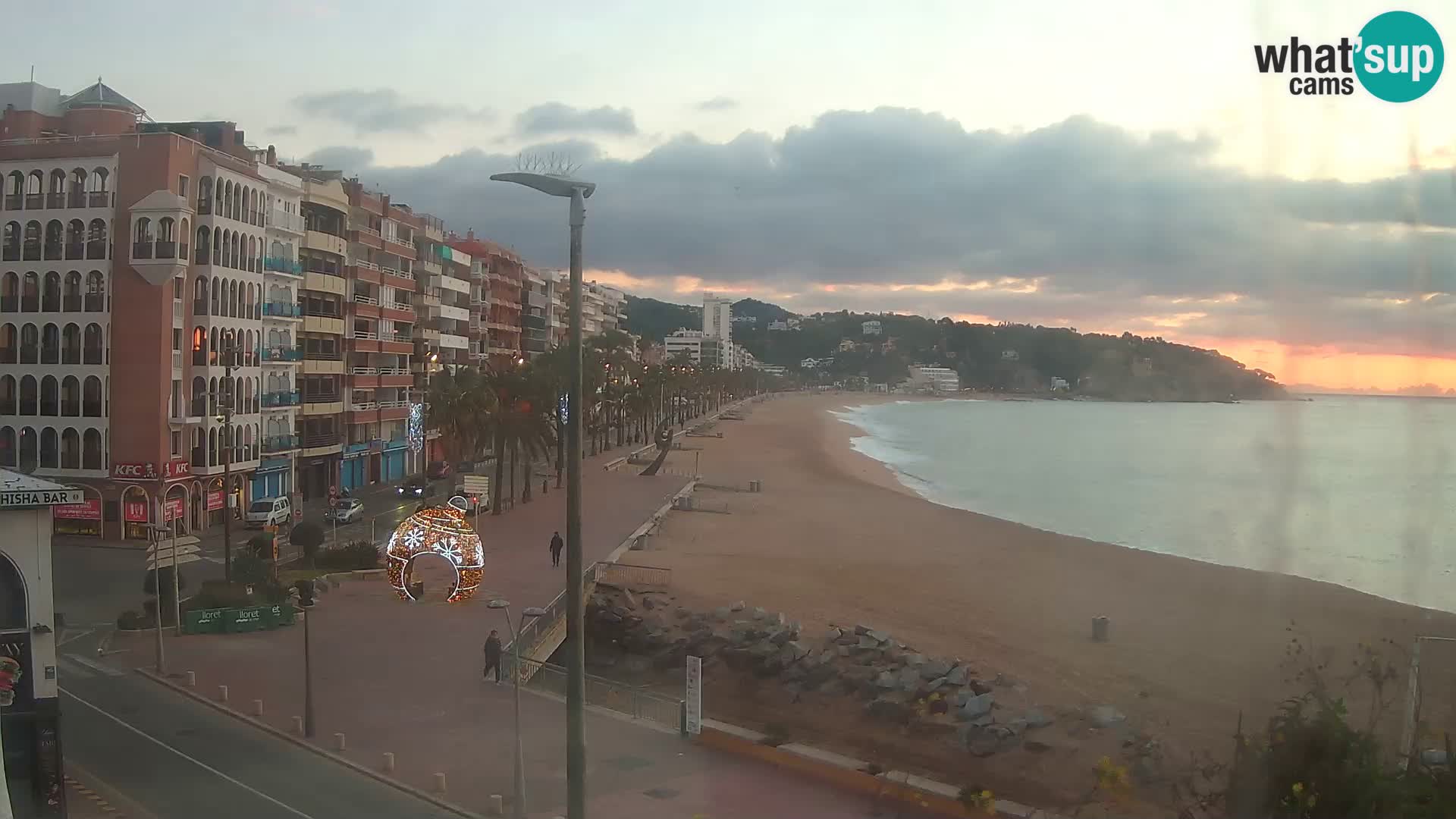 Webcam Lloret de Mar – the main beach – – Costa Brava – Spain
