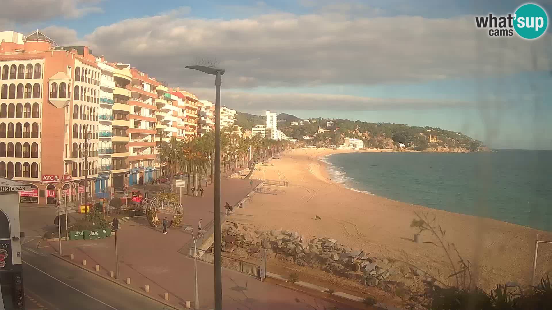 Webcam Lloret de Mar – the main beach – – Costa Brava – Spain