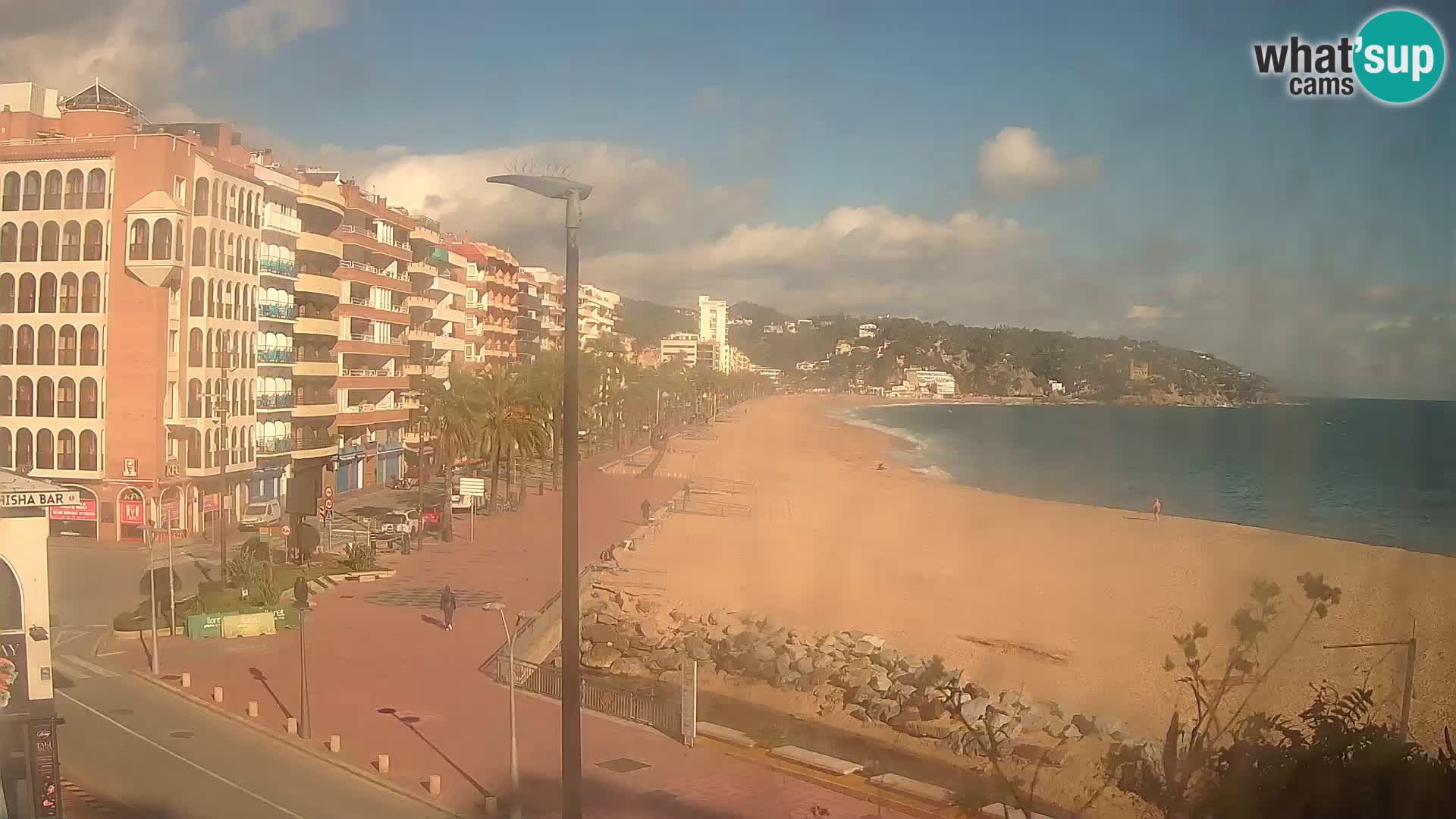 Webcam Lloret de Mar – the main beach – – Costa Brava – Spain