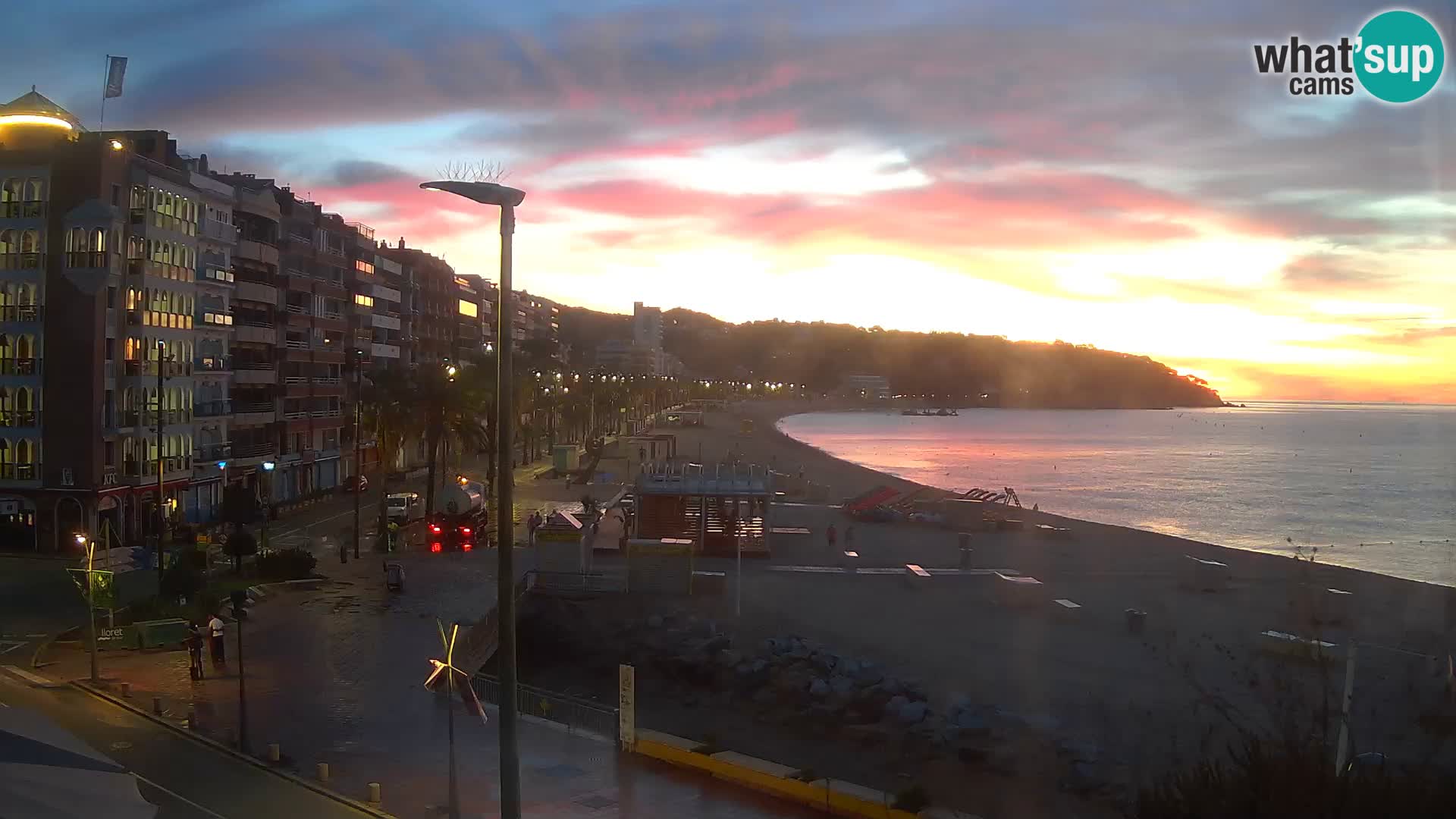 Webcam Lloret de Mar – the main beach – – Costa Brava – Spain