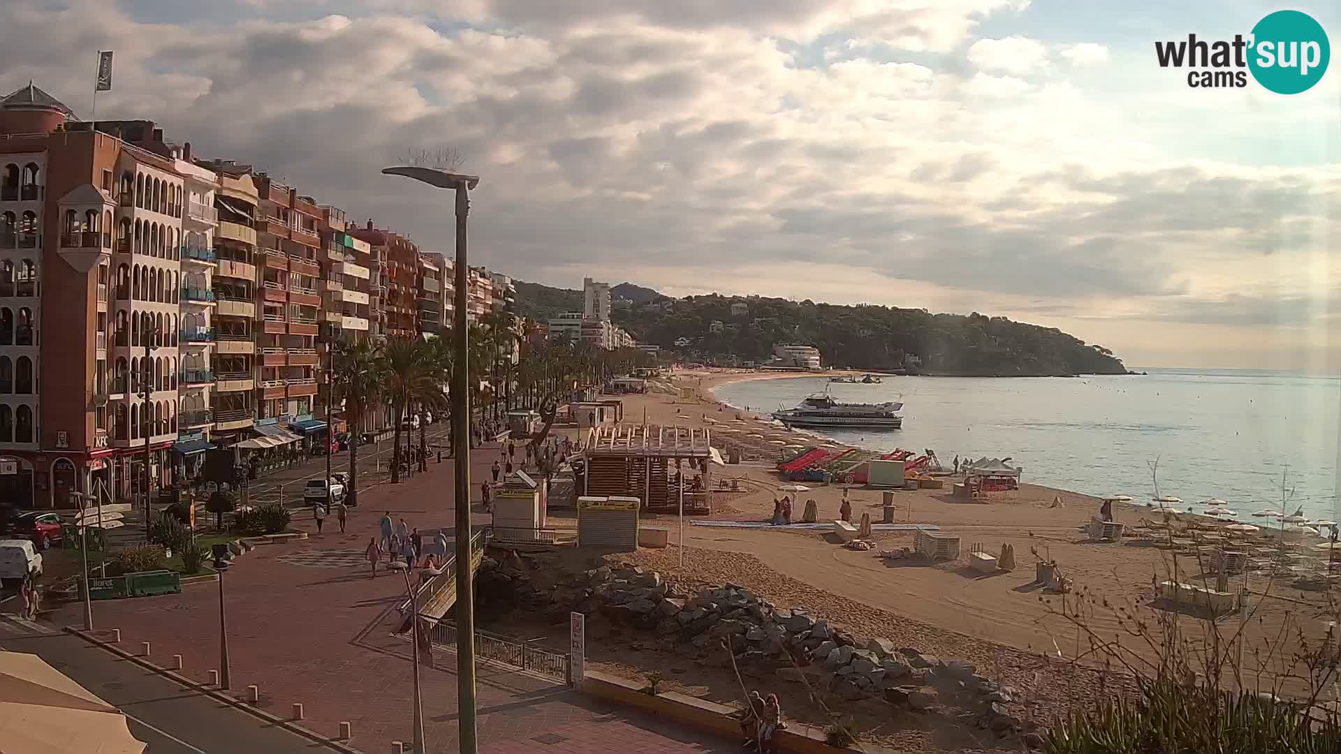 Webcam Lloret de Mar – the main beach – – Costa Brava – Spain