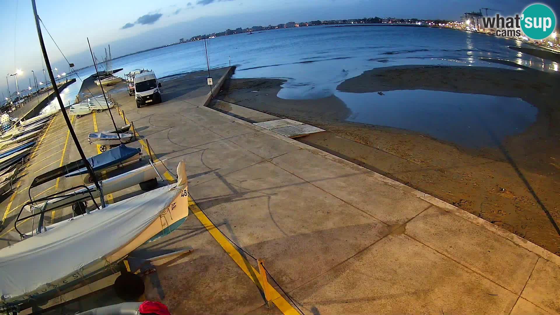 Webcam porto di Roses – Costa Brava – spiaggia La Perola