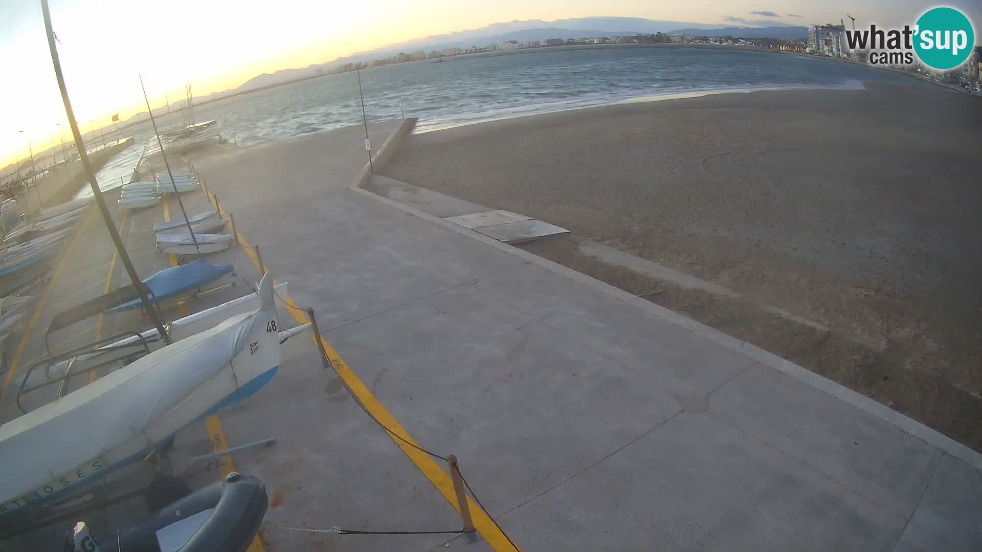 Roses webcam Port – Costa Brava – plage La Perola