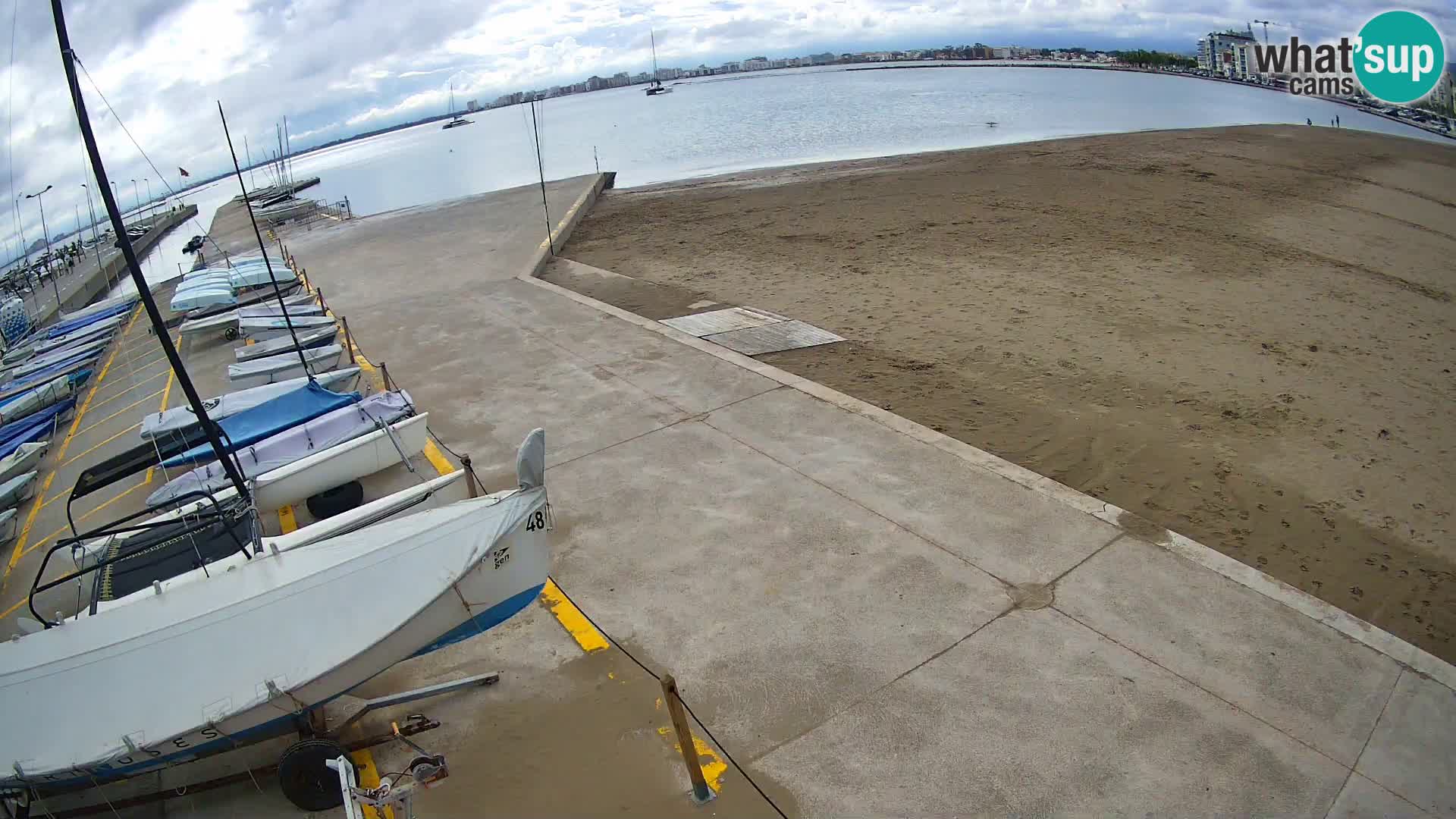 Webcam Port of Roses – Costa Brava – La Perola Beach
