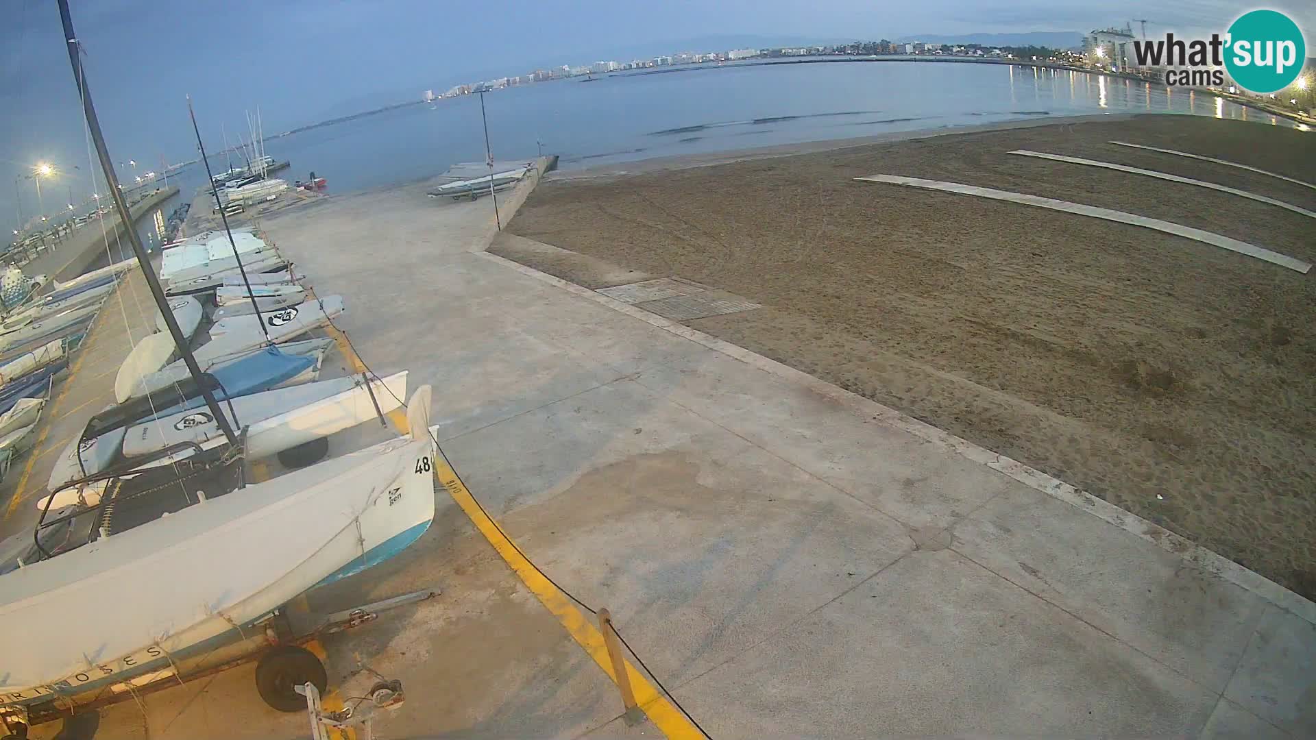 Roses webcam Port – Costa Brava – plage La Perola