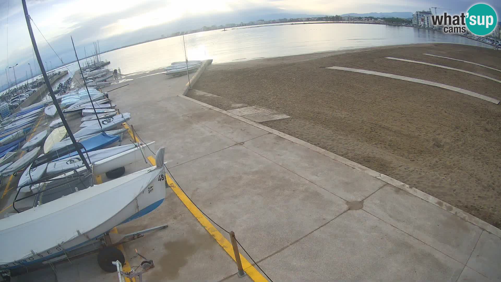 Roses webcam Port – Costa Brava – plage La Perola