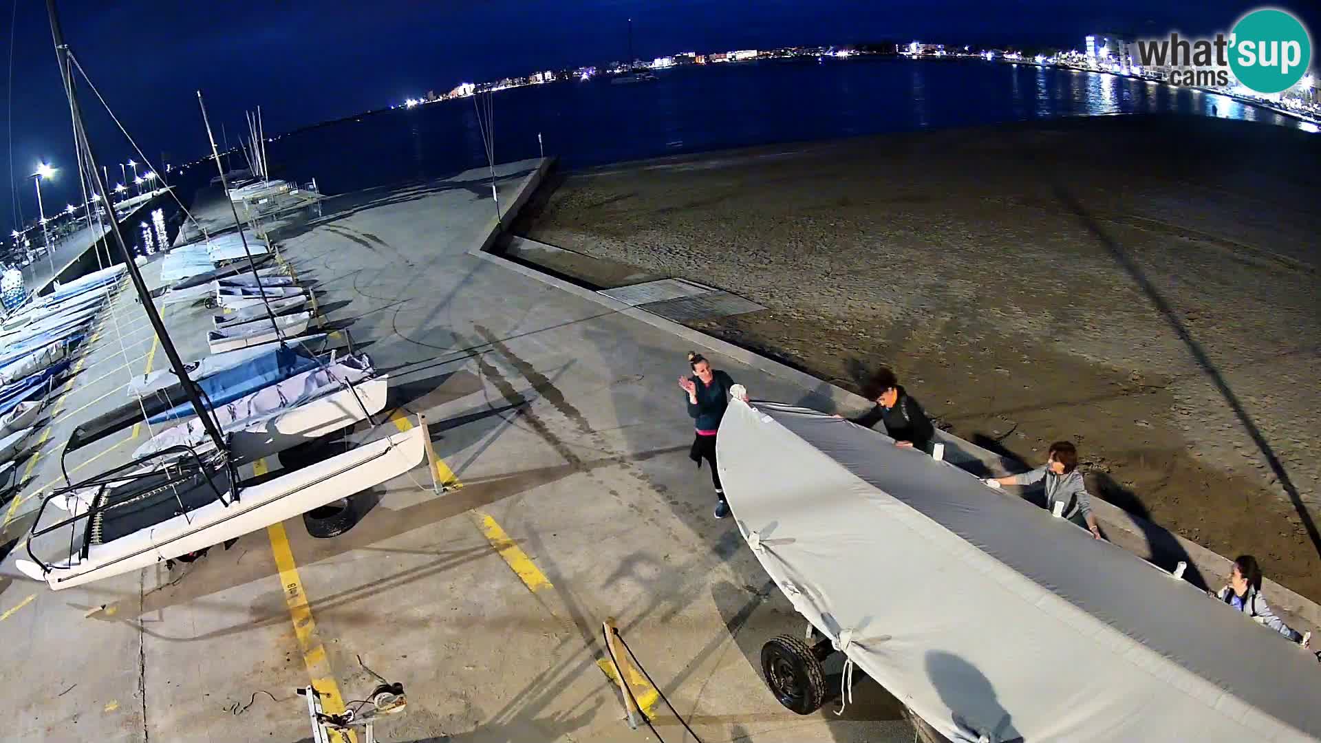 Roses webcam Port – Costa Brava – plage La Perola