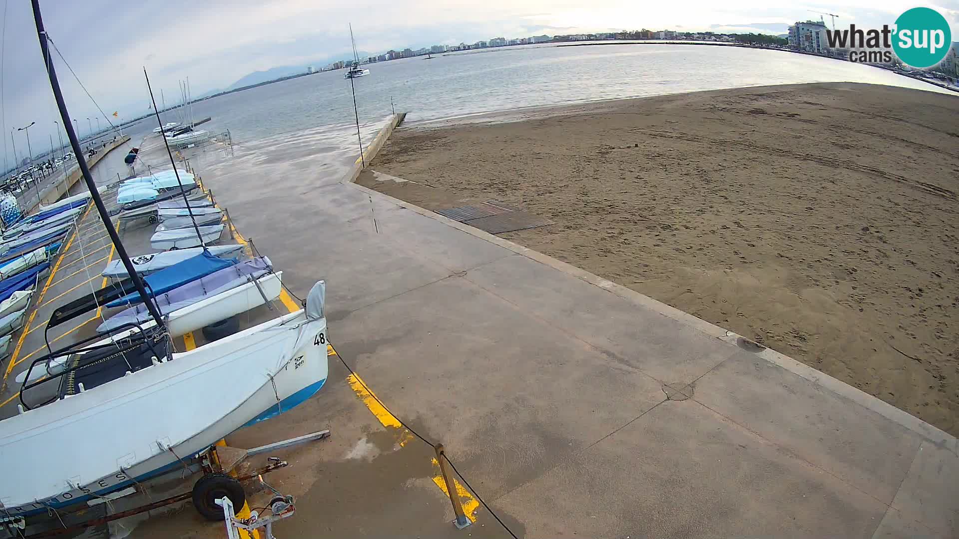 Webcam Port of Roses – Costa Brava – La Perola Beach