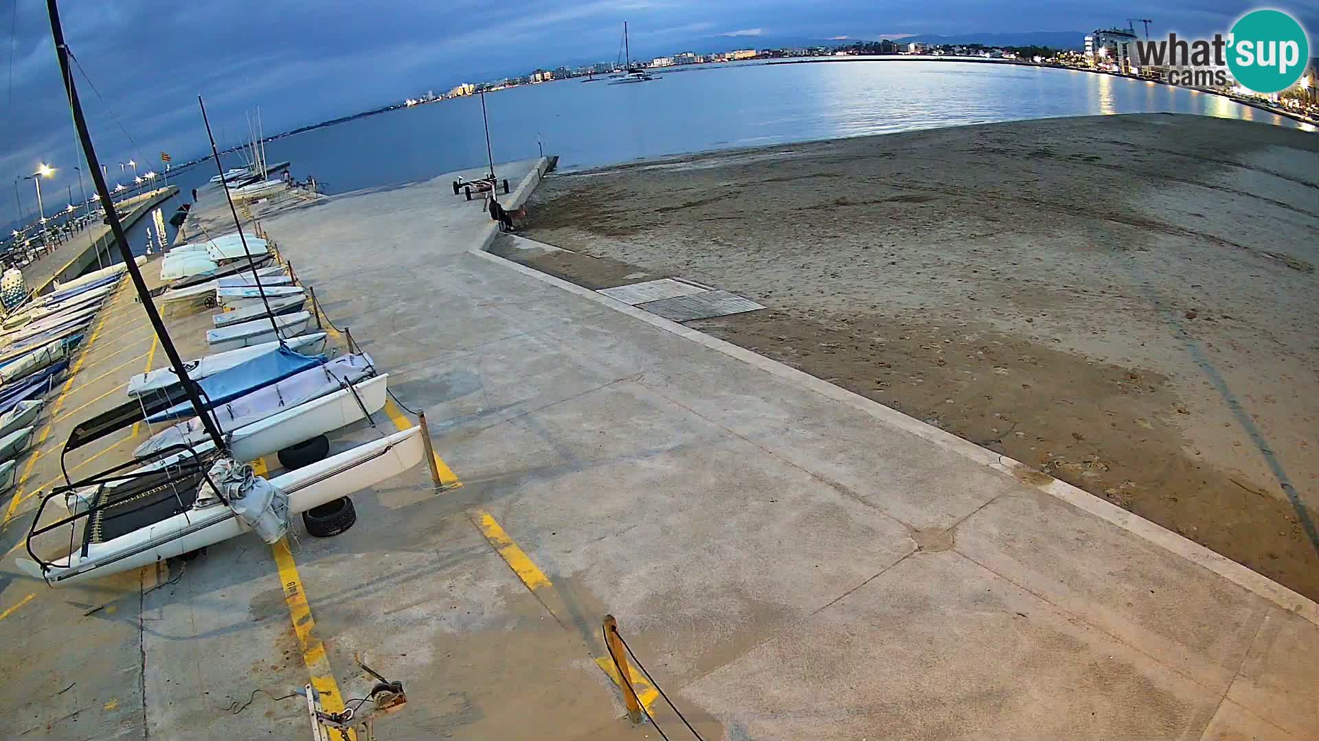 Web kamera Roses marina – Costa Brava – plaža La Perola