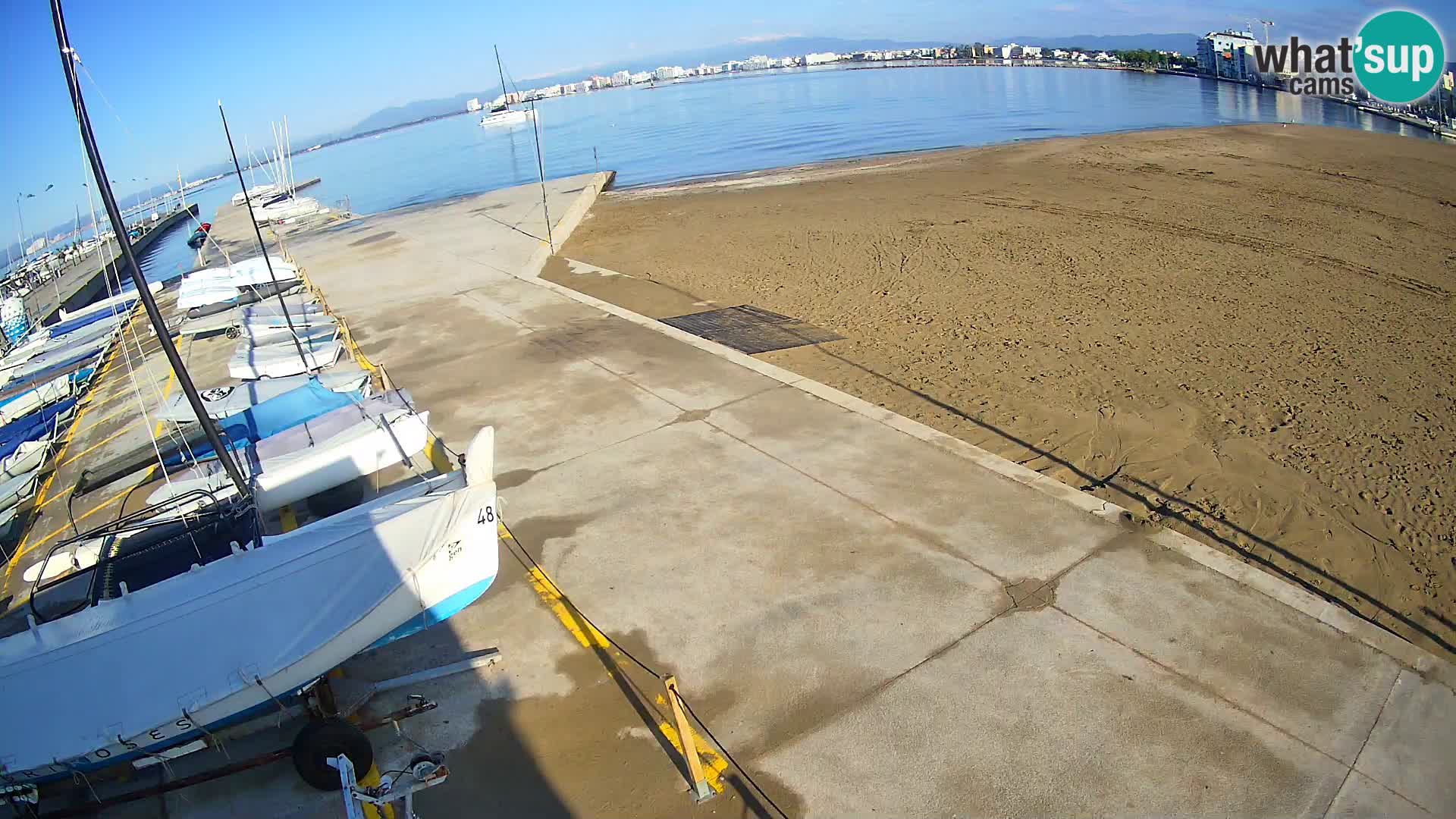 Roses webcam Port – Costa Brava – plage La Perola