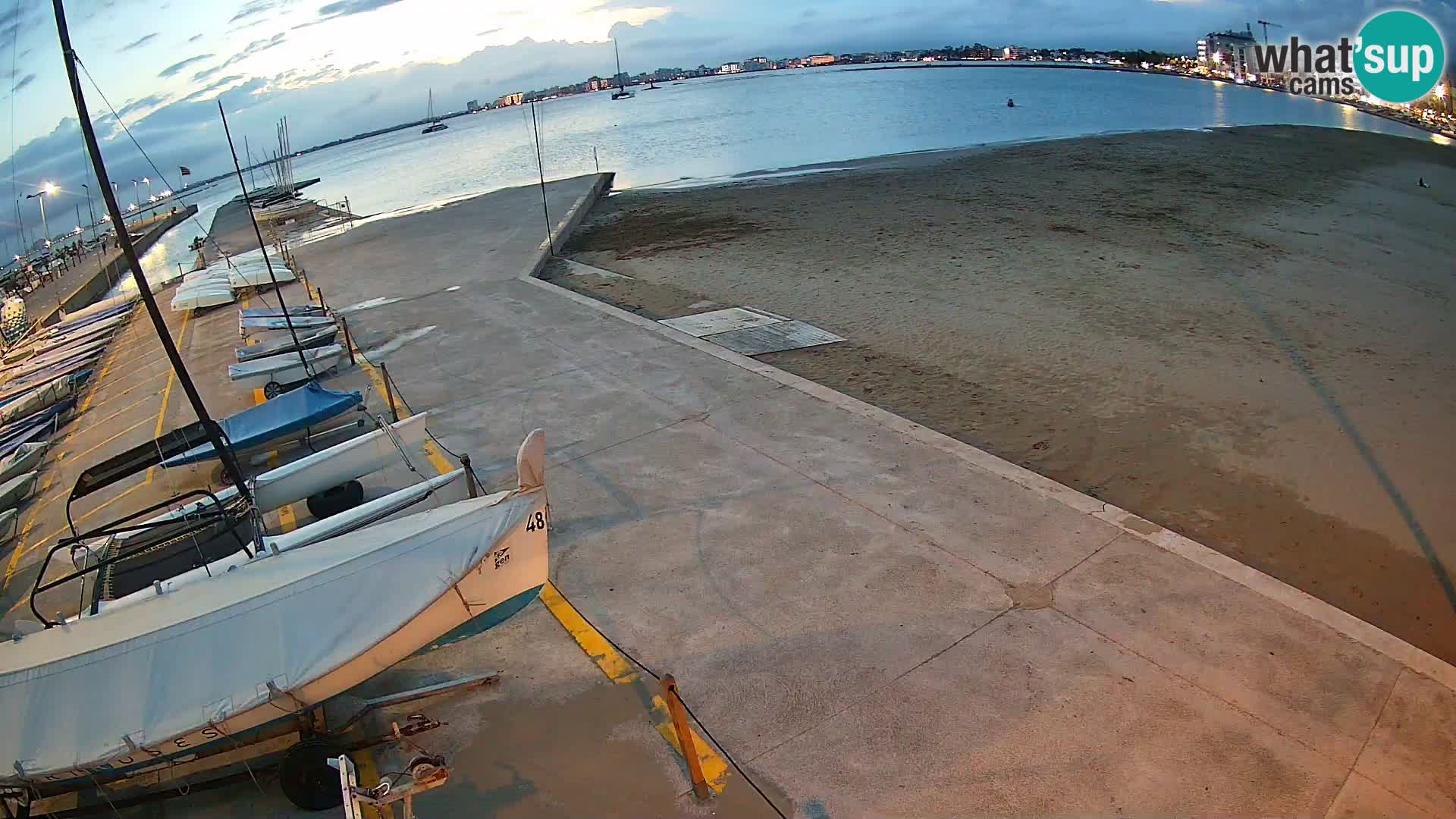 Web kamera Roses marina – Costa Brava – plaža La Perola